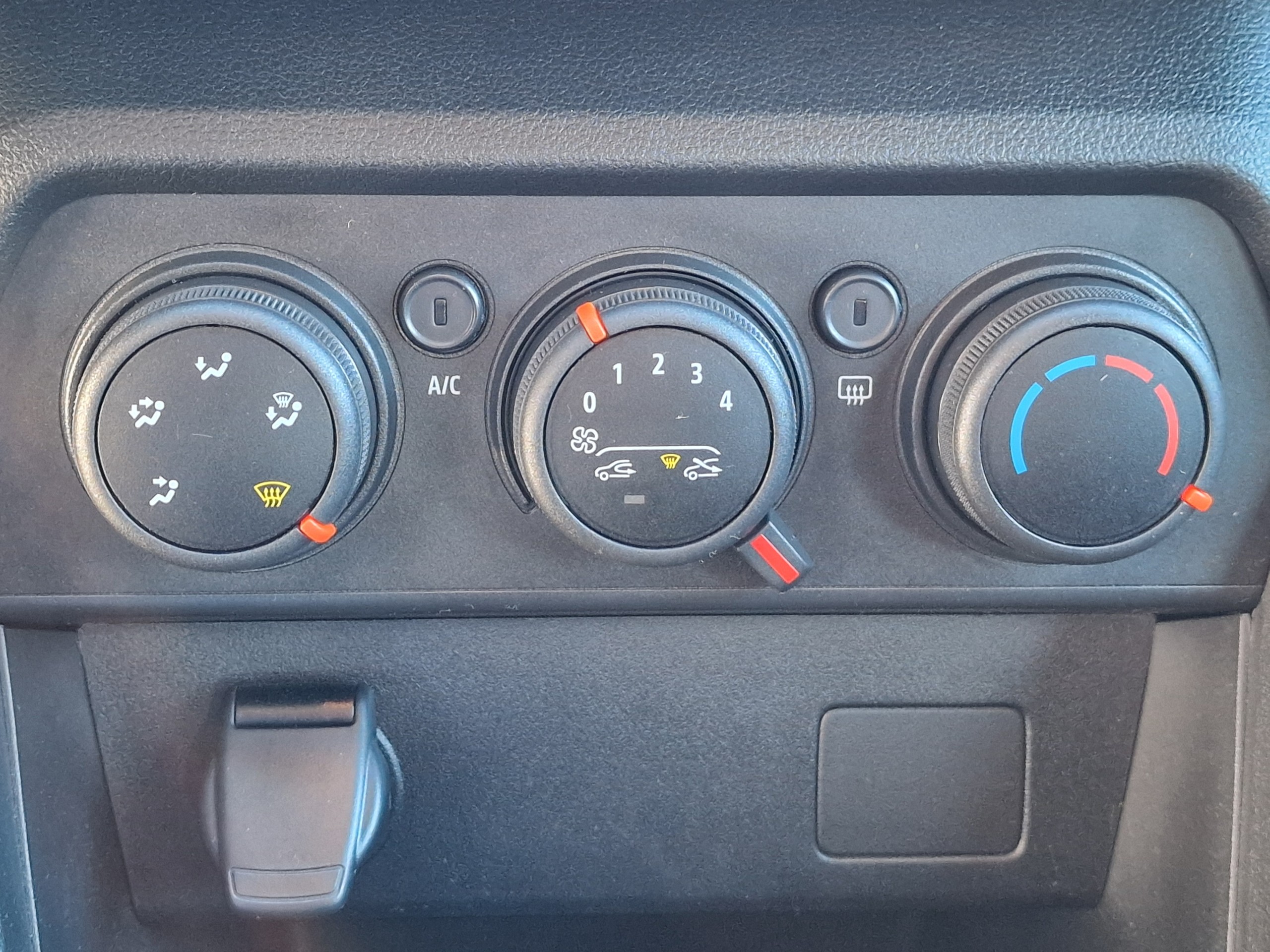 Dacia Sandero  III Confort SCe 65 -22 groupe Vergnon