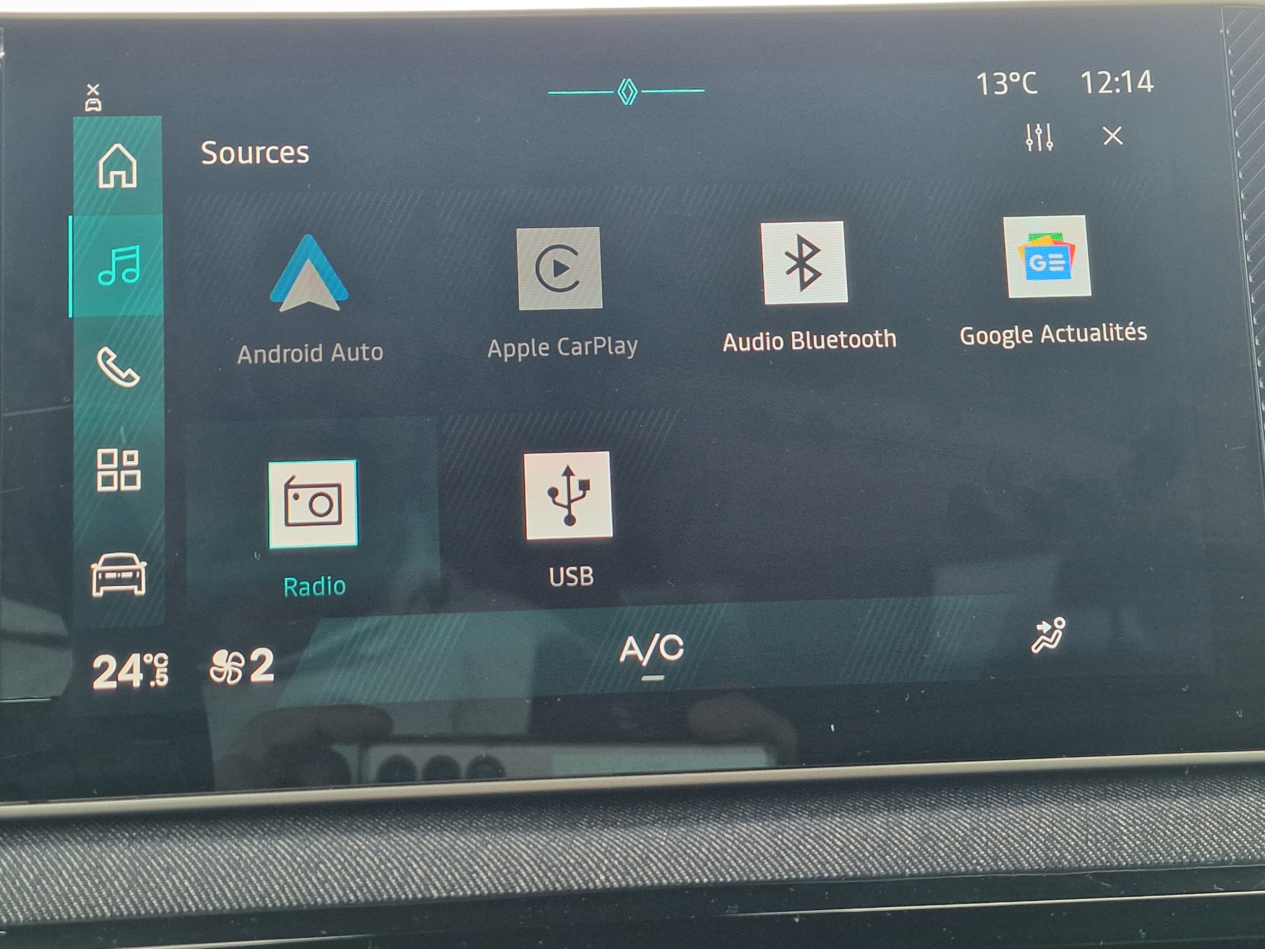 Renault 4  II techno 150 ch autonomie confort groupe Vergnon