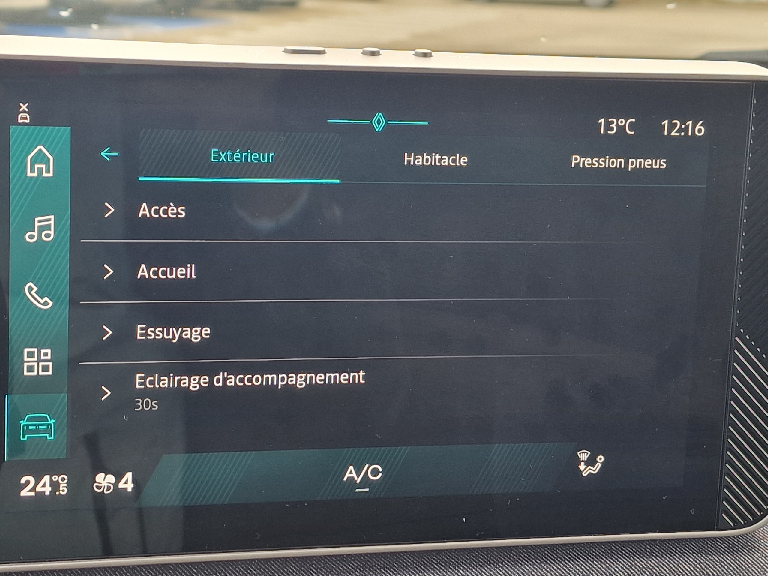 Renault 4  II techno 150 ch autonomie confort groupe Vergnon