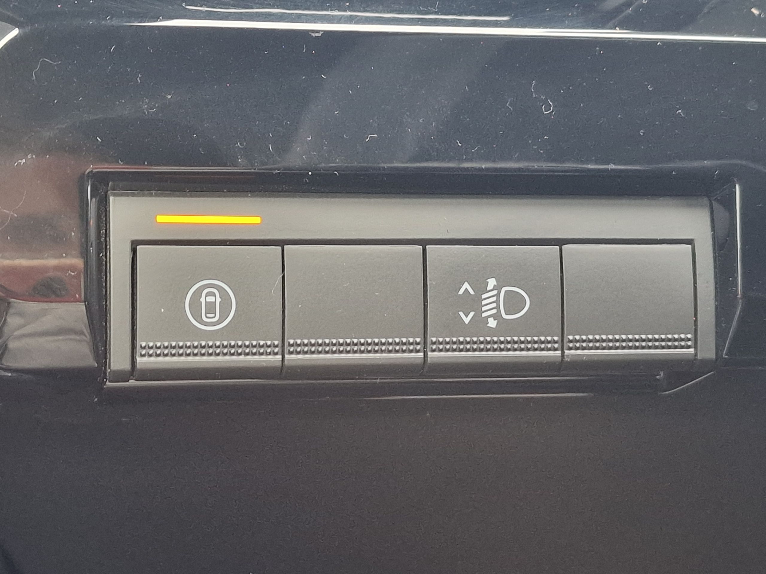 Renault 4  II techno 150 ch autonomie confort groupe Vergnon