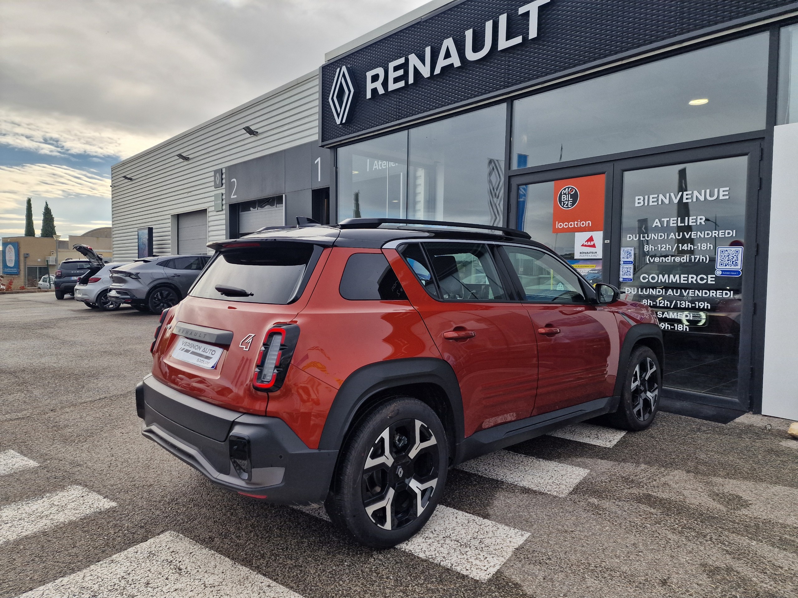Renault 4  II techno 150 ch autonomie confort groupe Vergnon