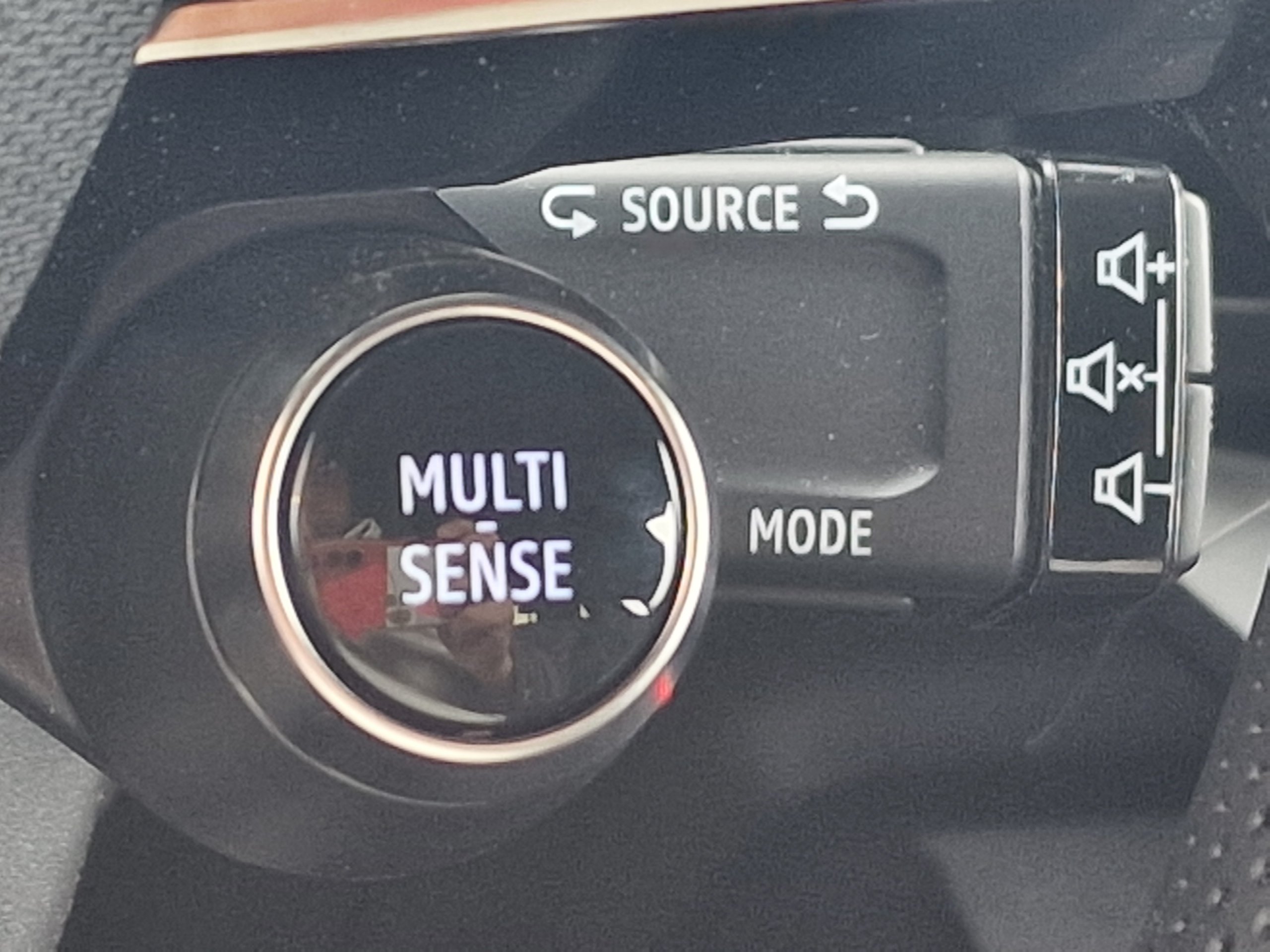 Renault 4  II techno 150 ch autonomie confort groupe Vergnon