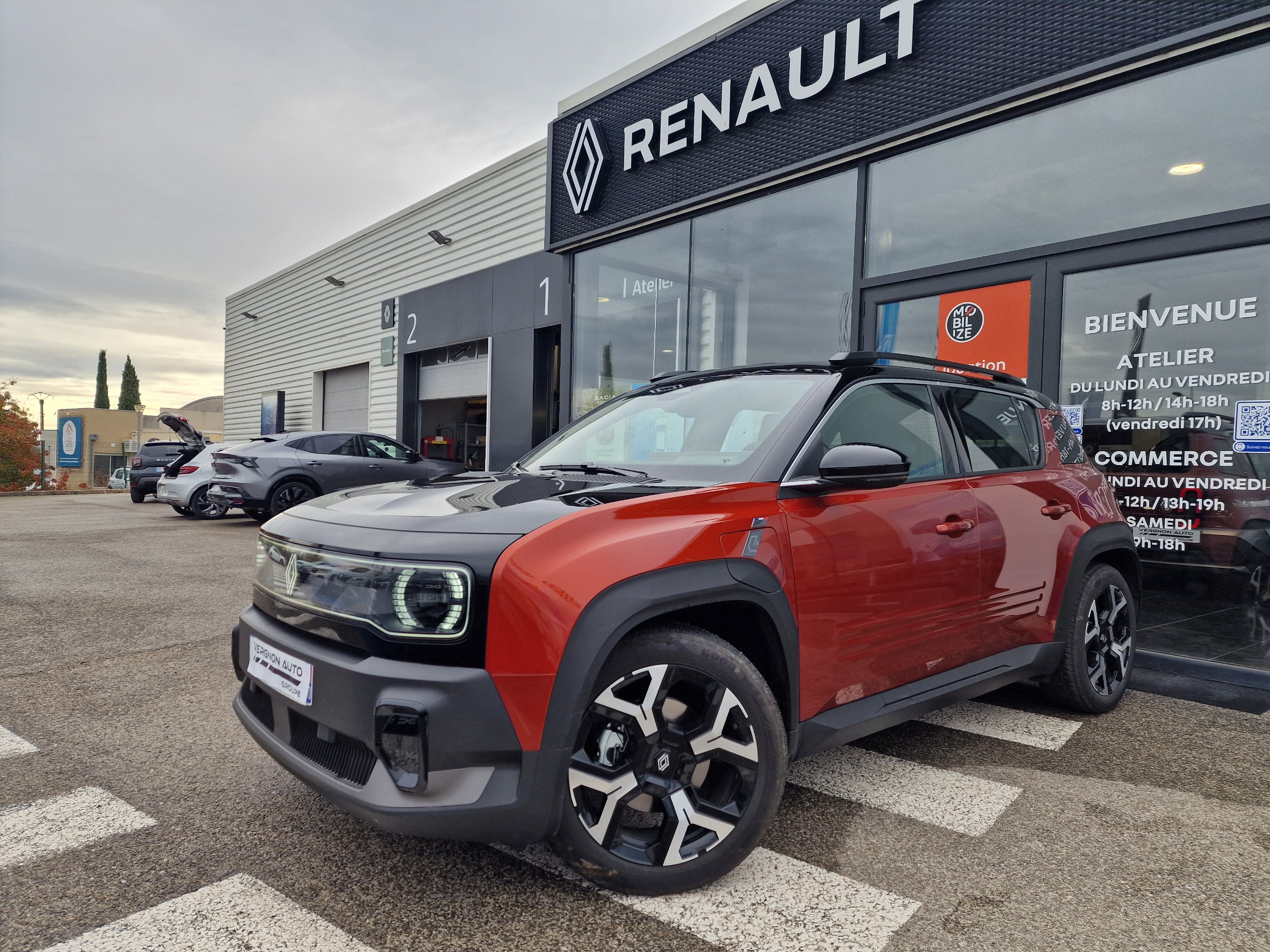 Renault 4  II techno 150 ch autonomie confort groupe Vergnon