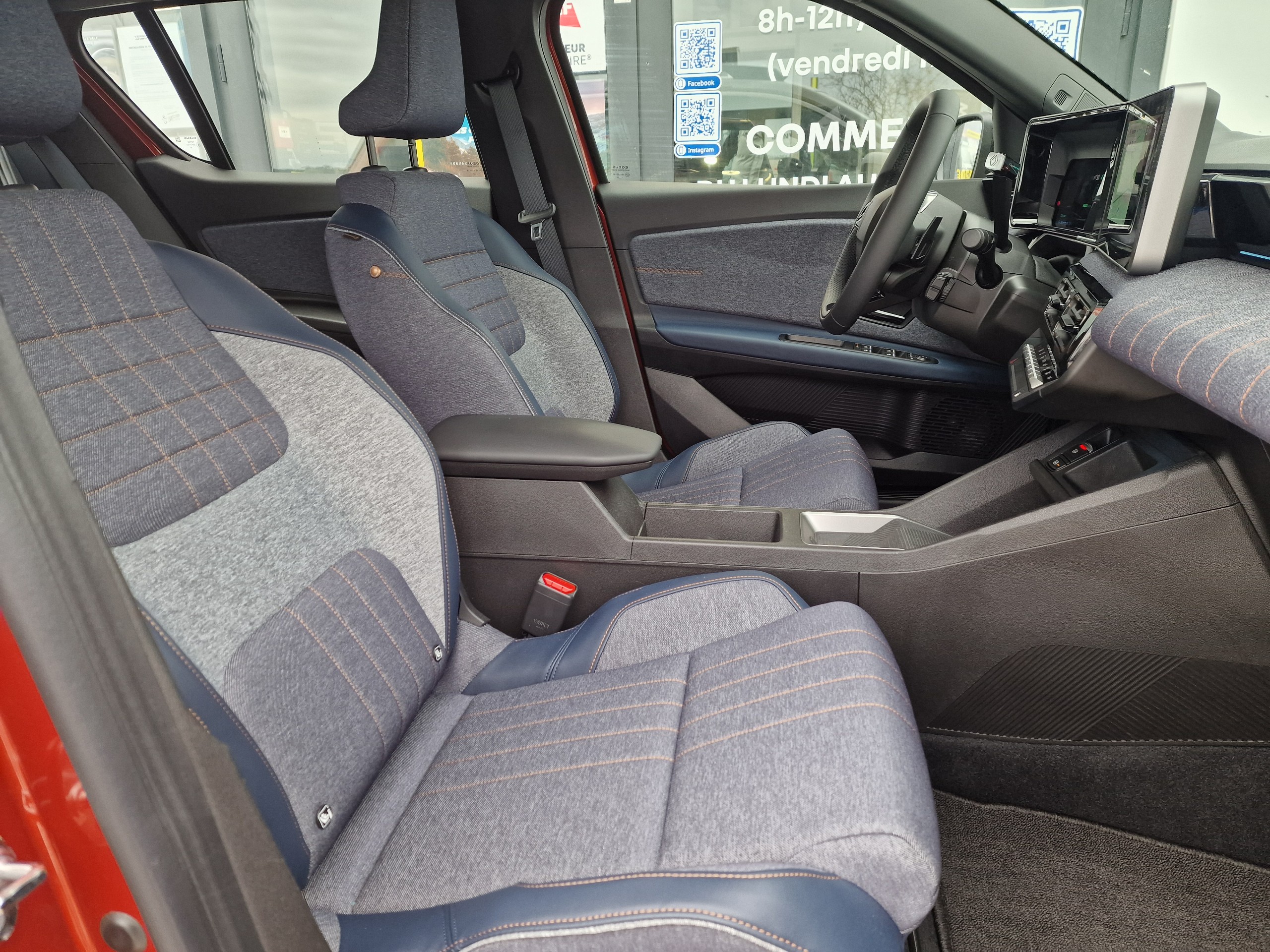 Renault 4  II techno 150 ch autonomie confort groupe Vergnon