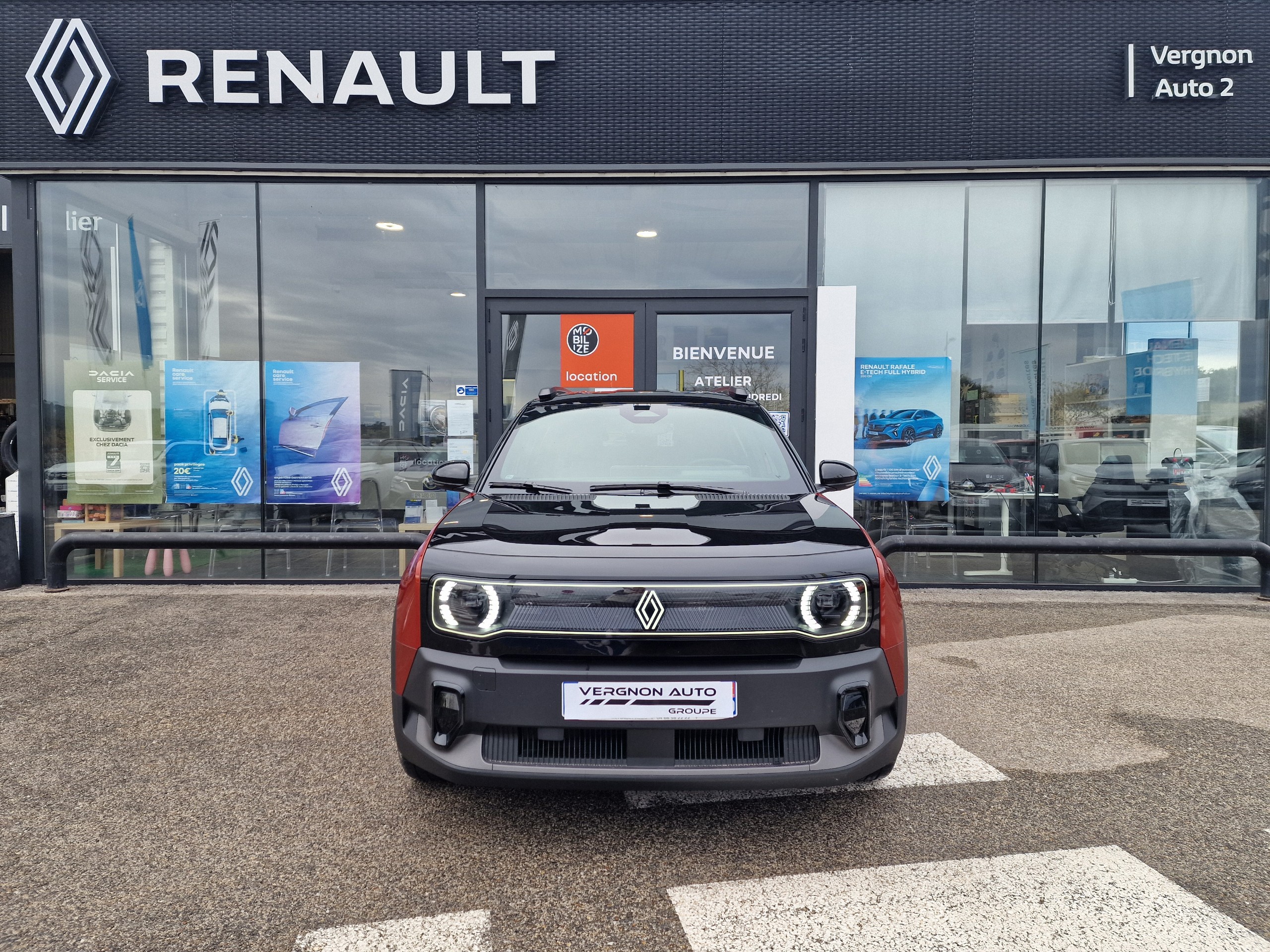 Renault 4  II techno 150 ch autonomie confort groupe Vergnon