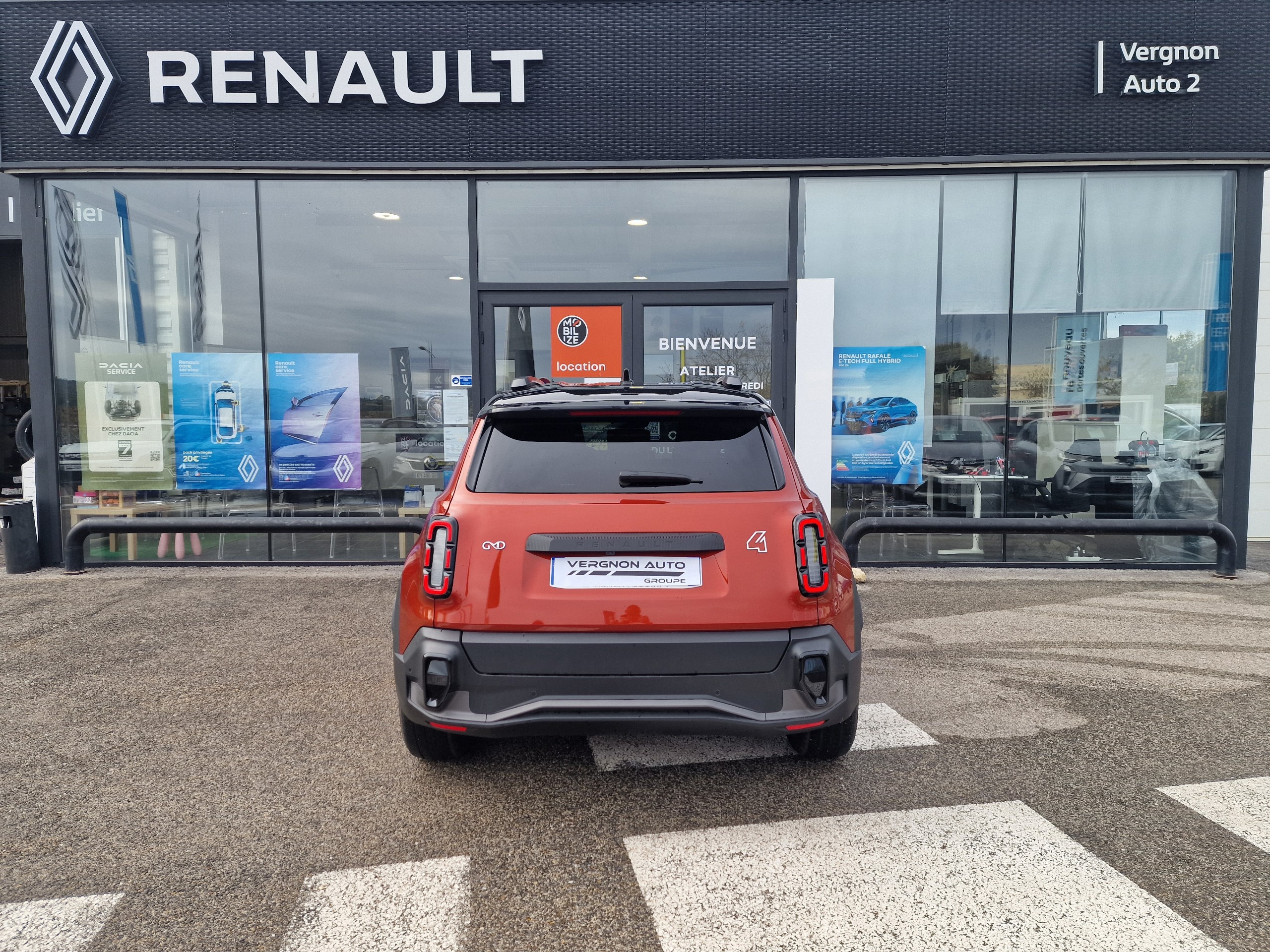 Renault 4  II techno 150 ch autonomie confort groupe Vergnon
