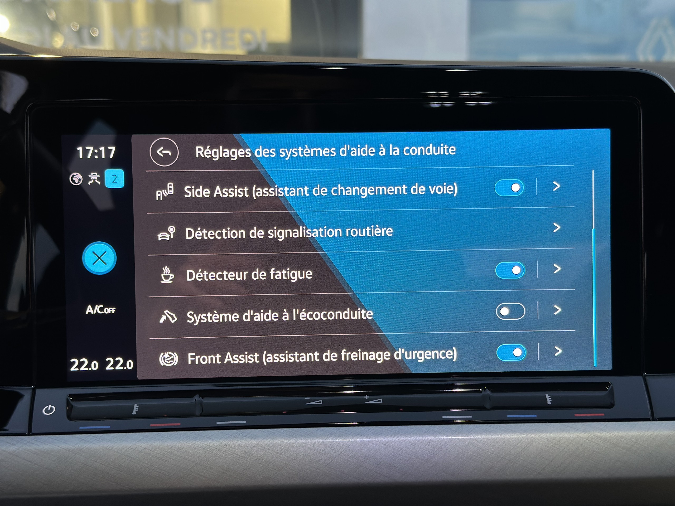 Volkswagen Golf  VIII 1.0 TSI OPF 110 LIFE BUSINESS groupe Vergnon