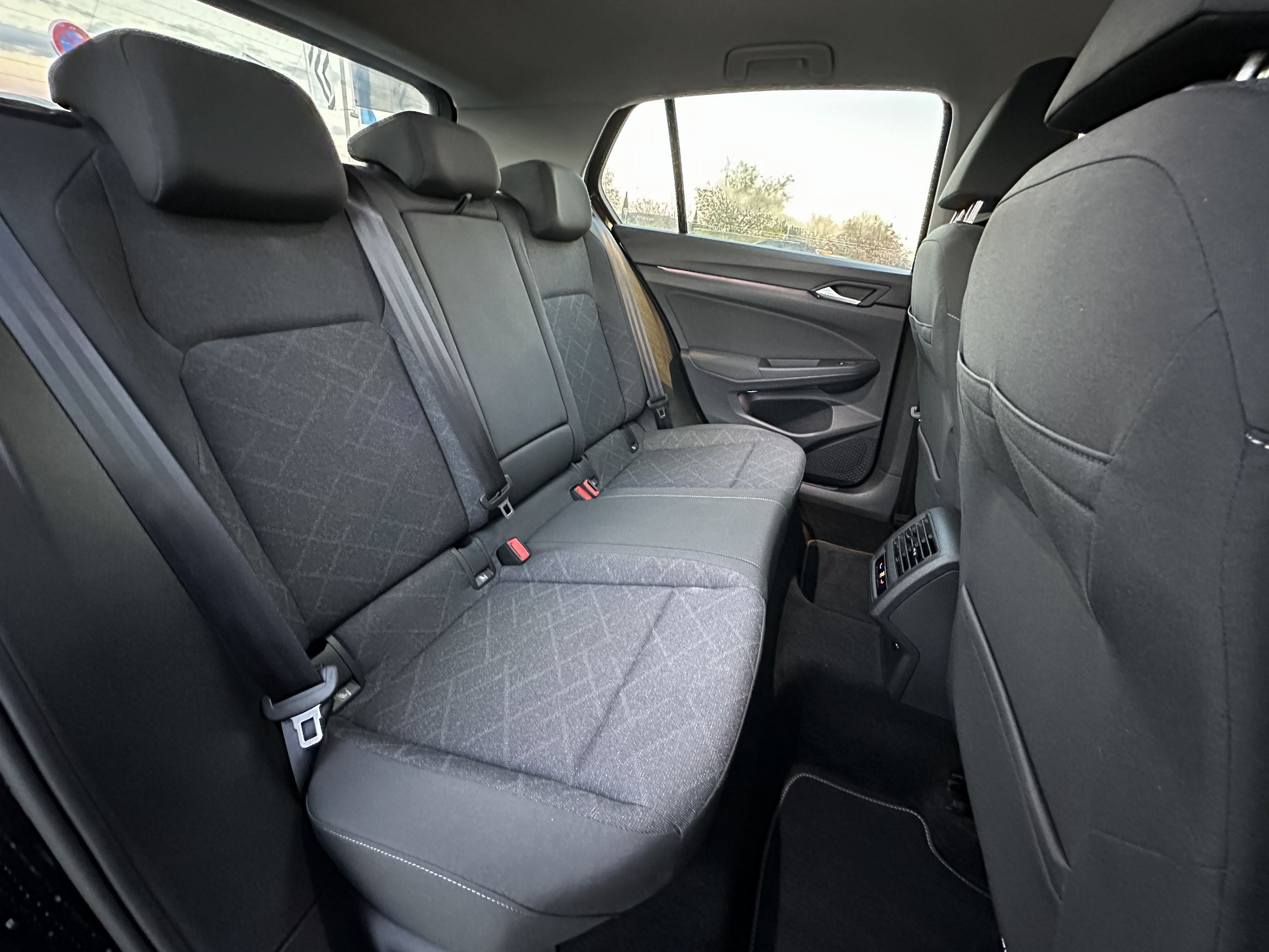 Volkswagen Golf  VIII 1.0 TSI OPF 110 LIFE BUSINESS groupe Vergnon