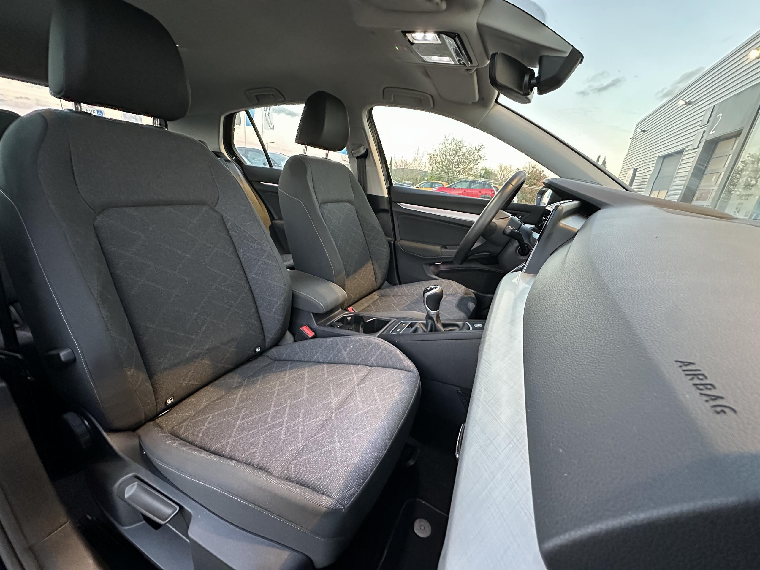 Volkswagen Golf  VIII 1.0 TSI OPF 110 LIFE BUSINESS groupe Vergnon