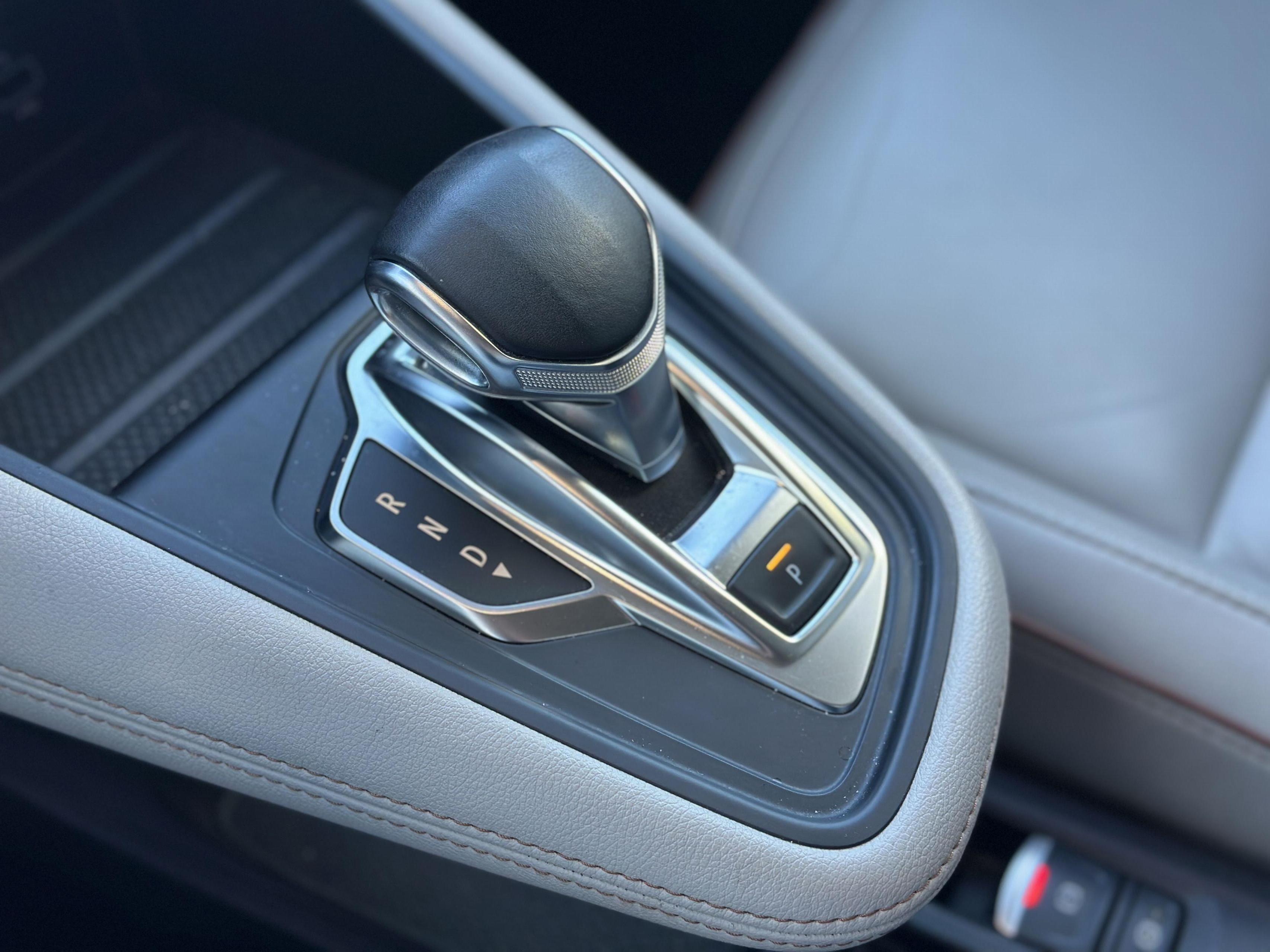 Renault Captur  II Initiale Paris TCe 155 EDC FAP groupe Vergnon