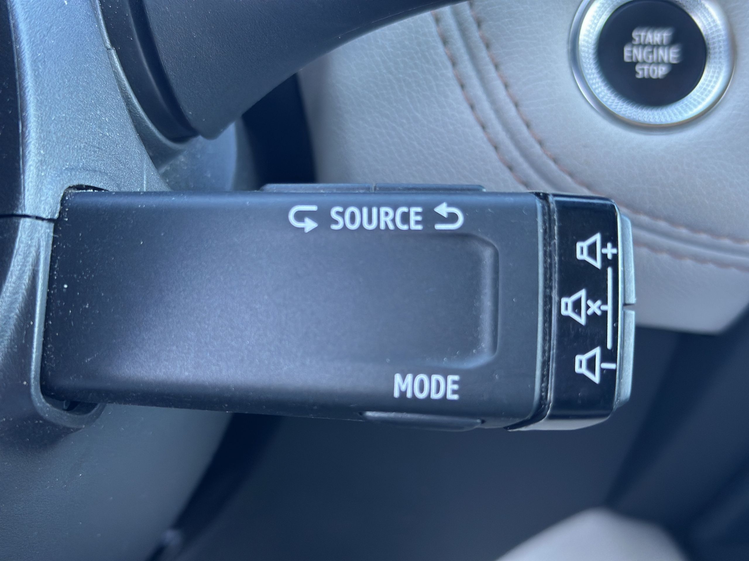 Renault Captur  II Initiale Paris TCe 155 EDC FAP groupe Vergnon