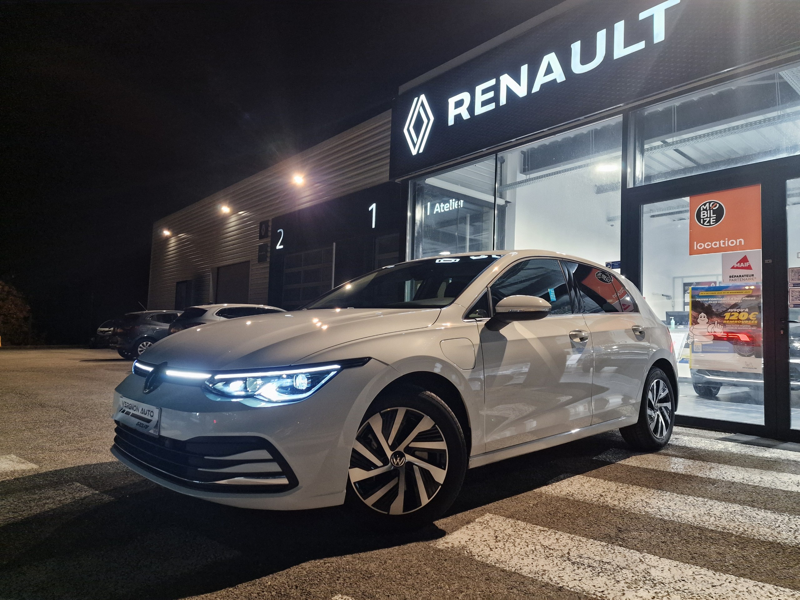 Volkswagen Golf  VIII 1.4 eHybrid OPF 204 DSG6 Style groupe Vergnon