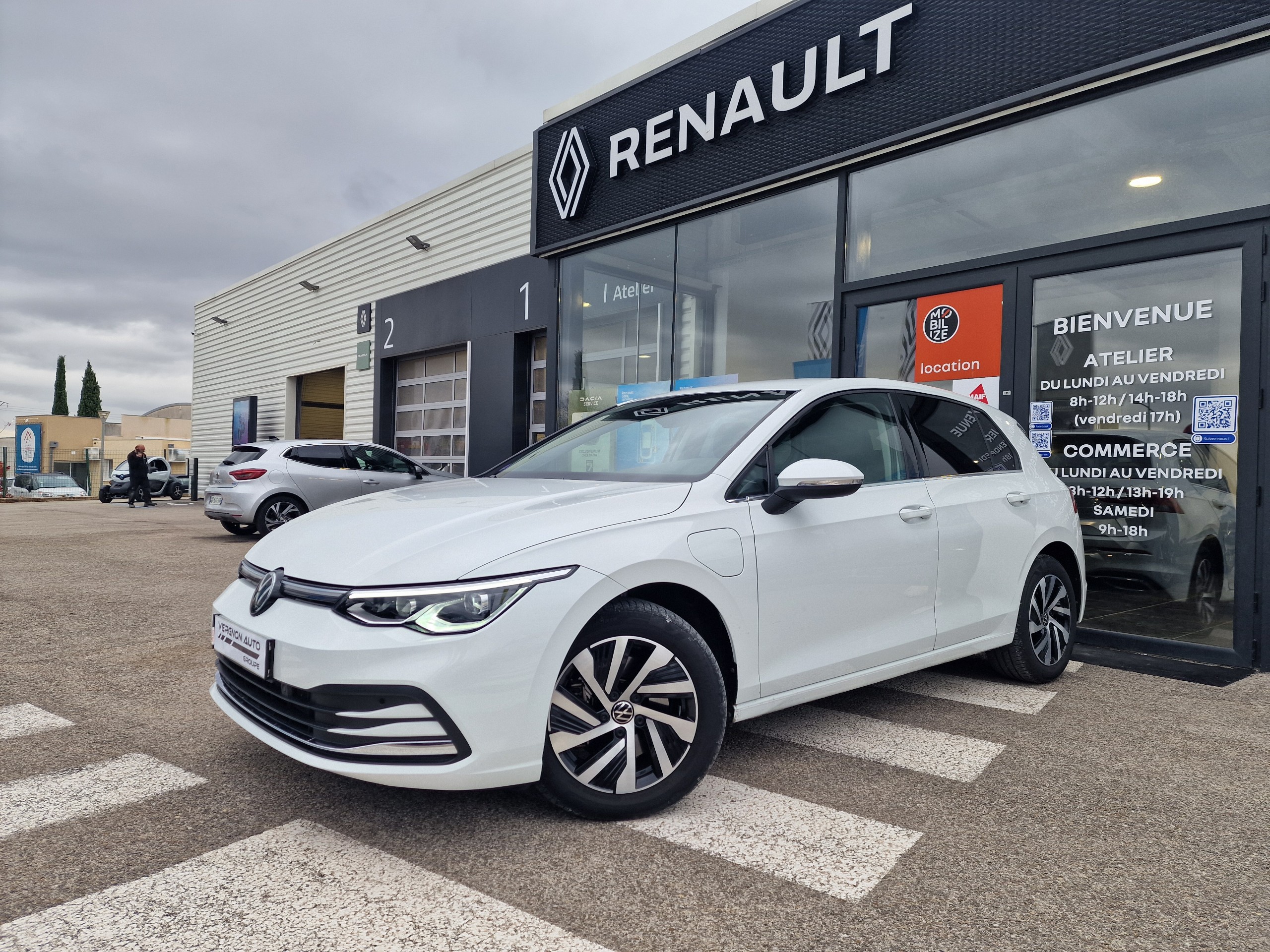 Volkswagen Golf  VIII 1.4 eHybrid OPF 204 DSG6 Style groupe Vergnon