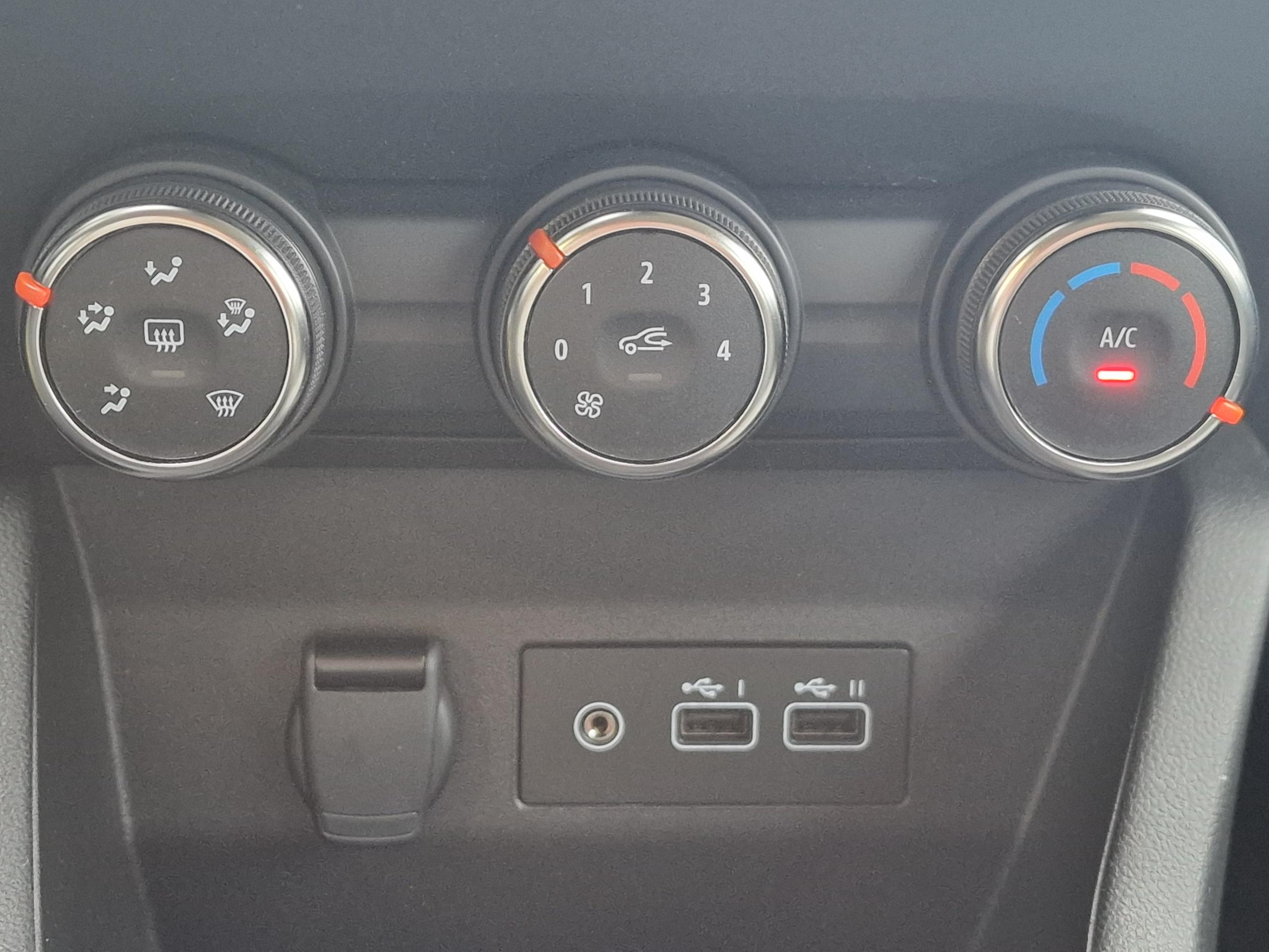 Renault Clio  V Evolution Blue dCi 100 -24 groupe Vergnon