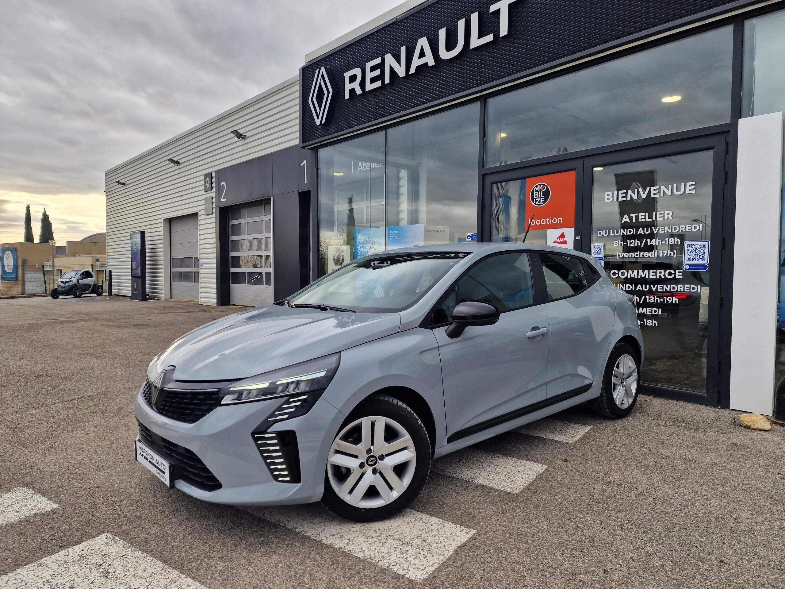 Renault Clio  V Evolution Blue dCi 100 -24 groupe Vergnon