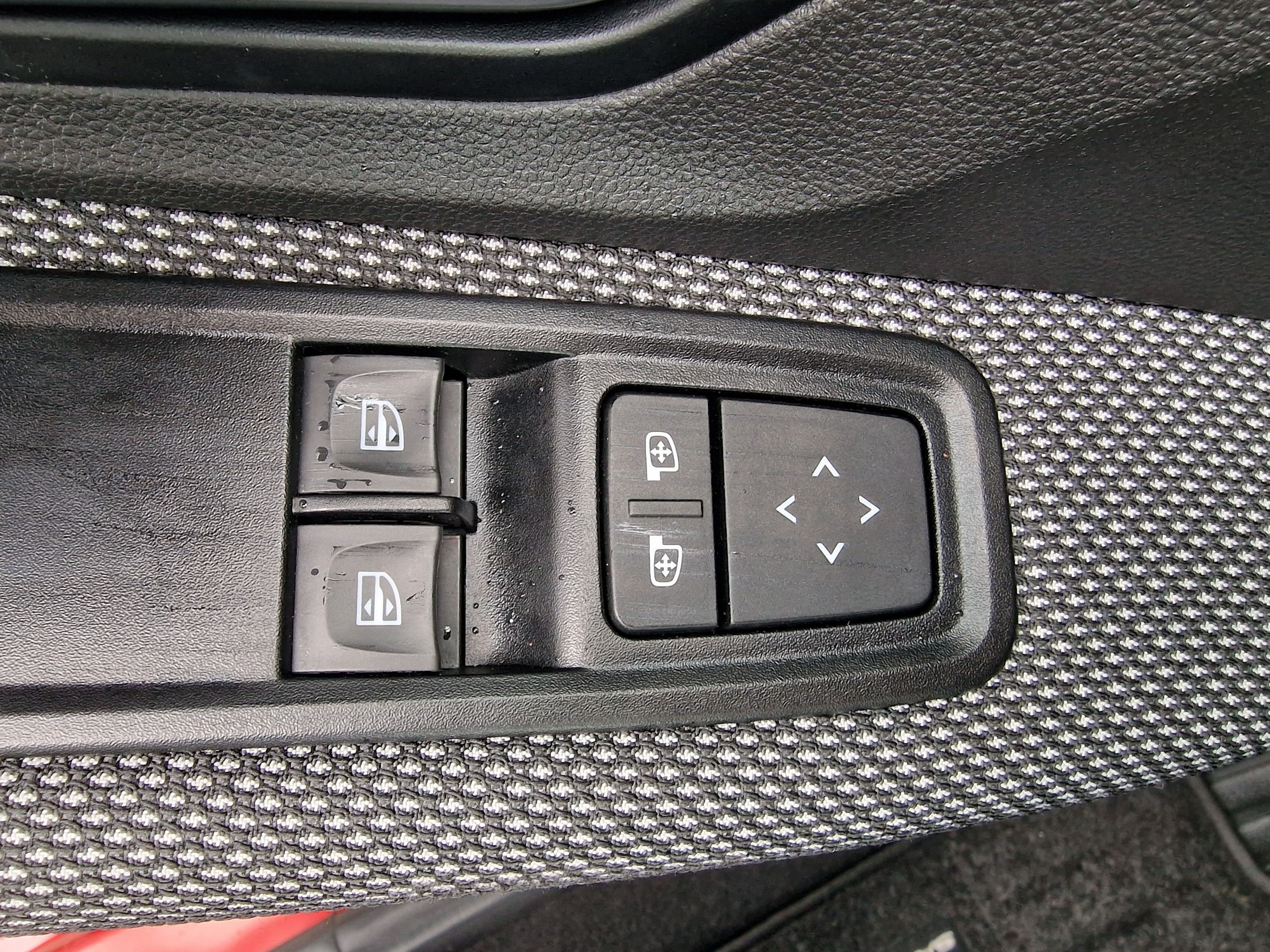 Dacia Sandero  III Confort TCe 90 CVT groupe Vergnon