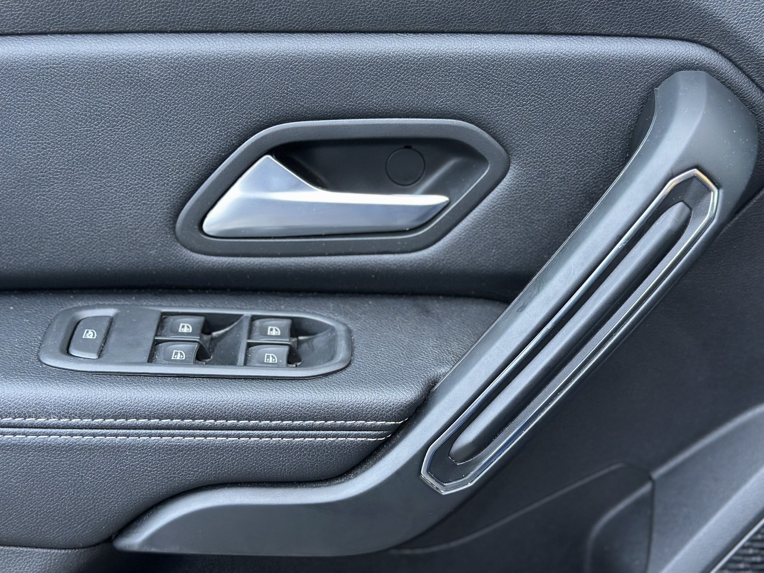 Dacia Duster  II Prestige TCe 130 FAP 4x2 E6U groupe Vergnon