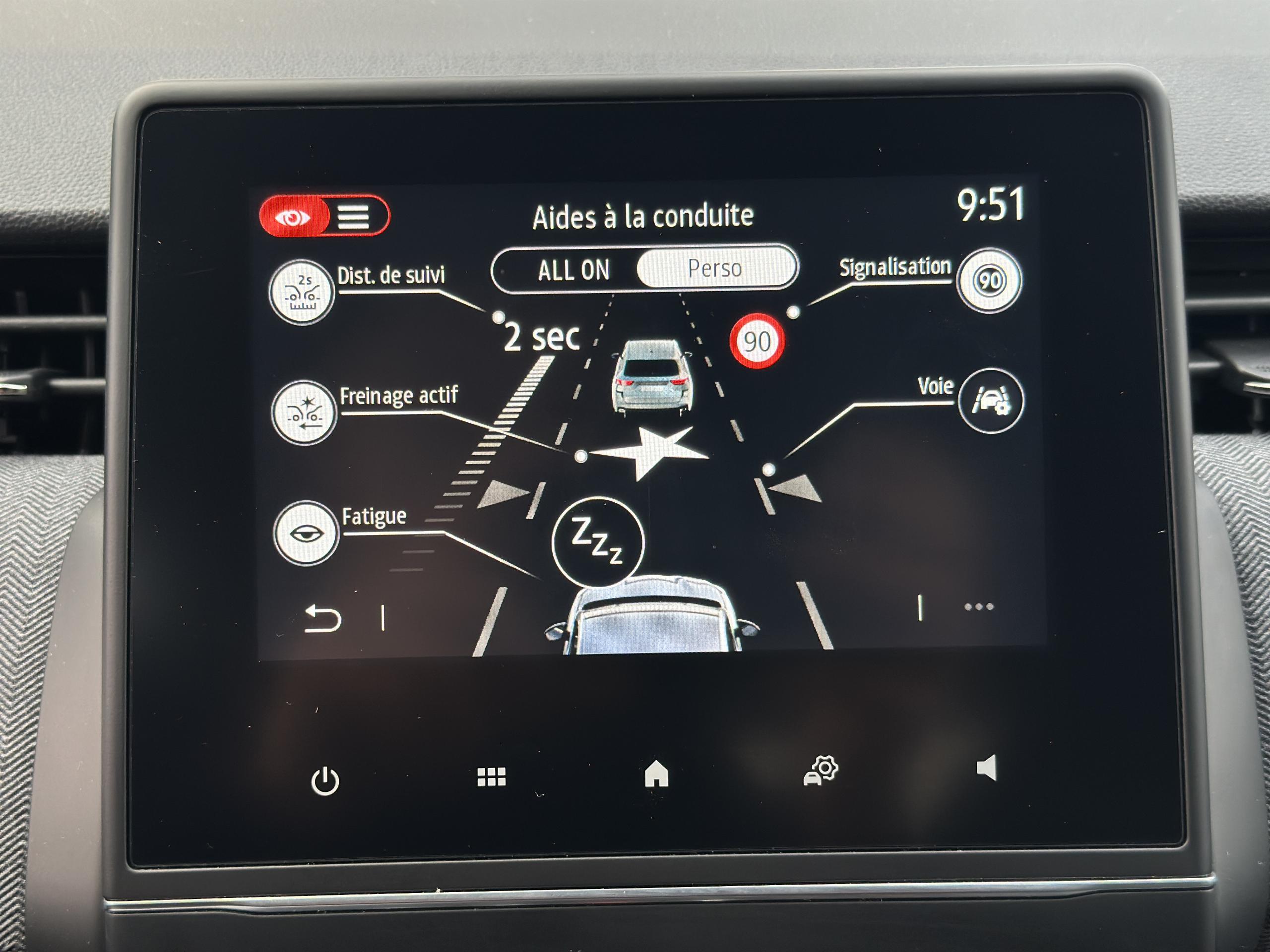 Renault Clio  V Techno TCe 90 -24 groupe Vergnon