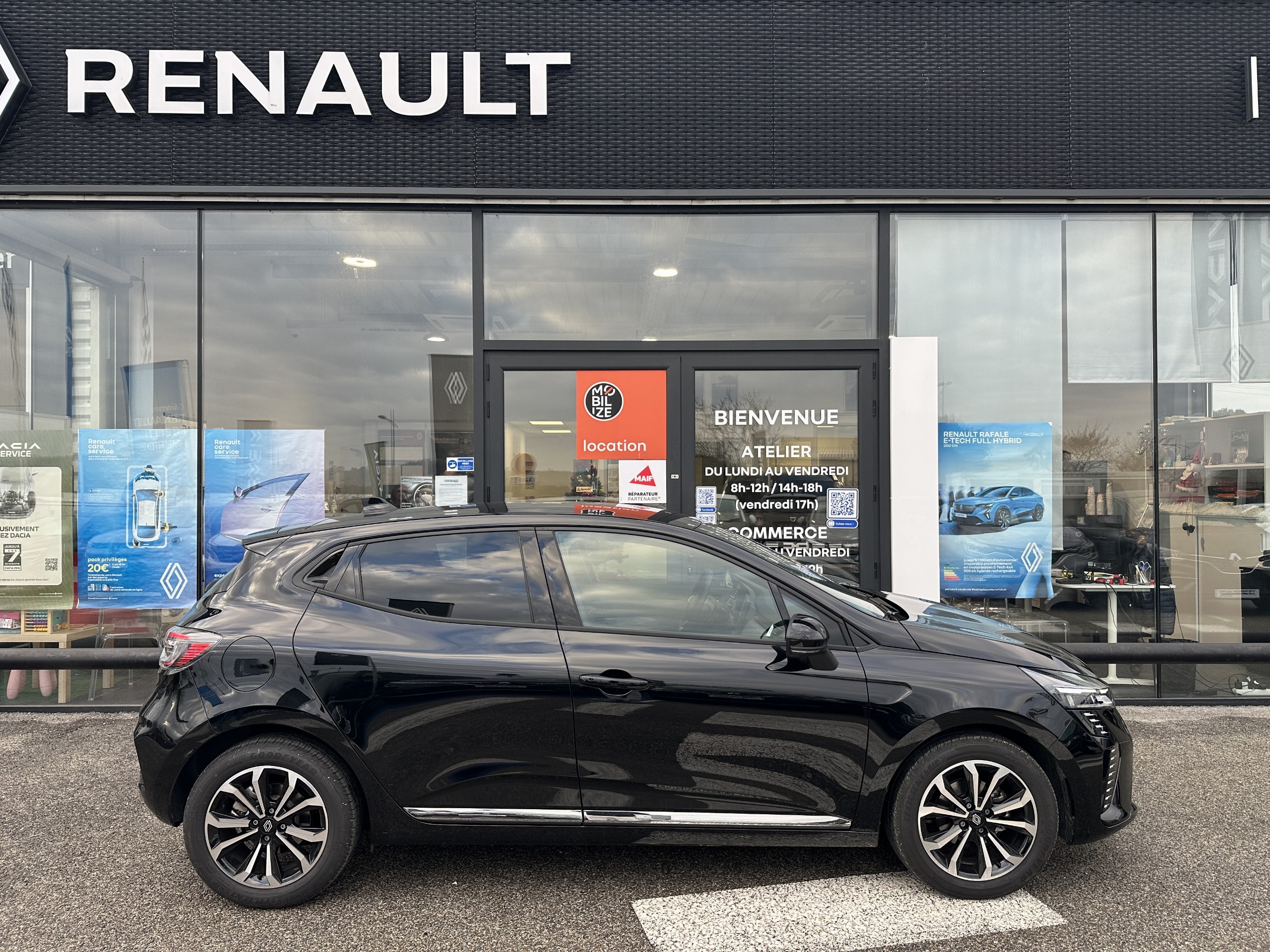 Renault Clio  V Techno TCe 90 -24 groupe Vergnon