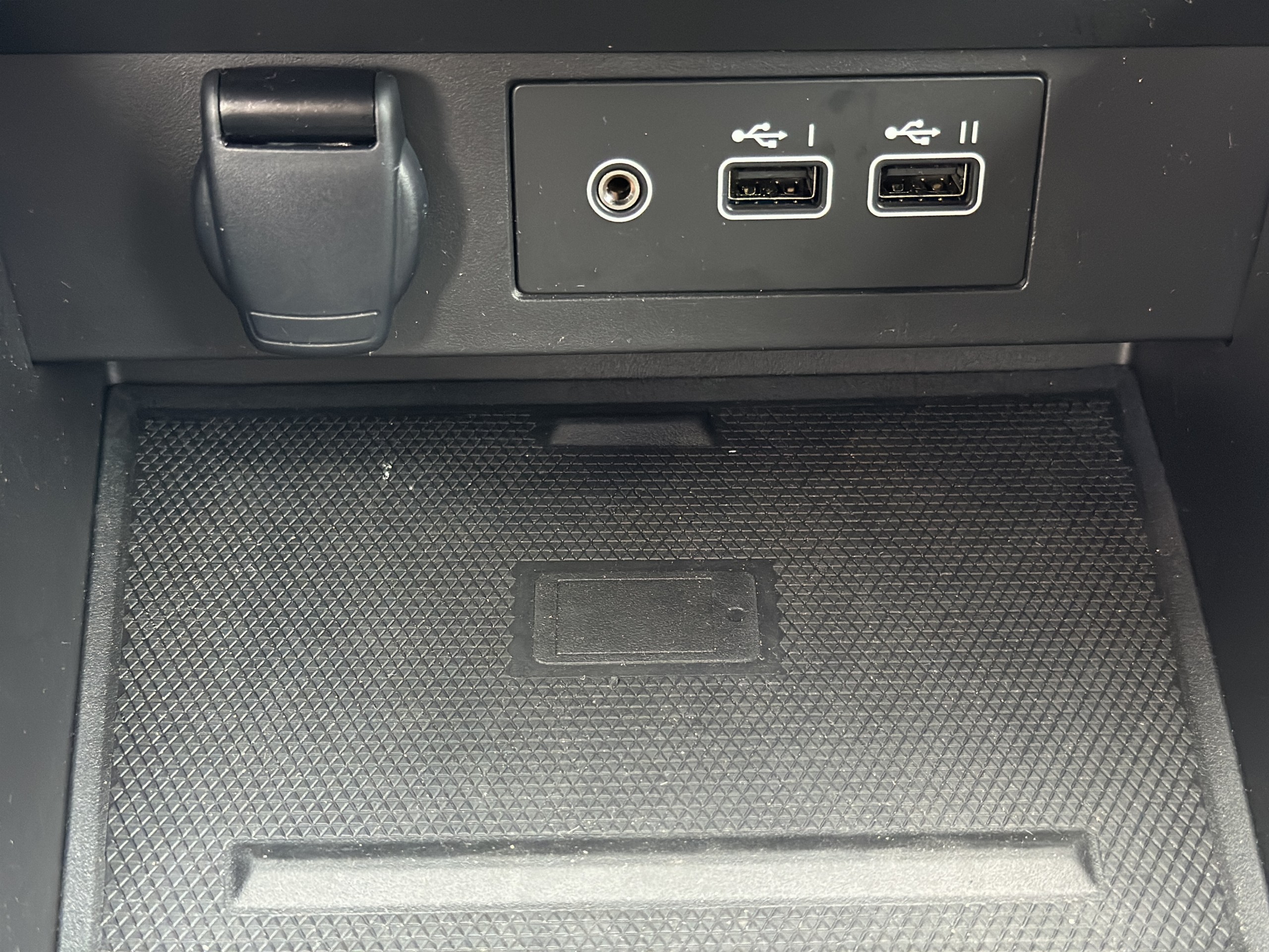 Renault Clio  V Techno TCe 90 -24 groupe Vergnon