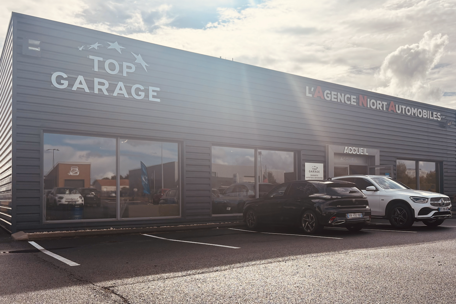 Logo Agence Niort Automobiles