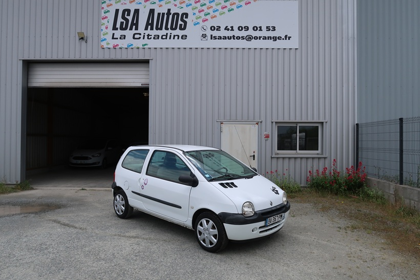 Véhicule d'occasion