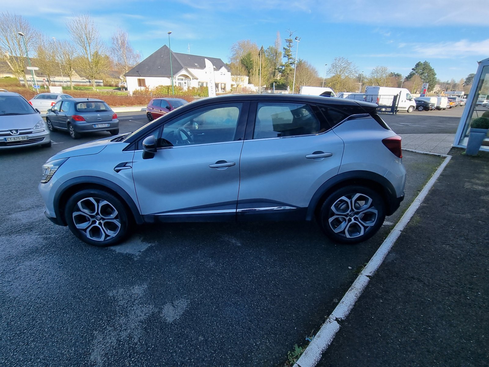 Véhicule d'occasion