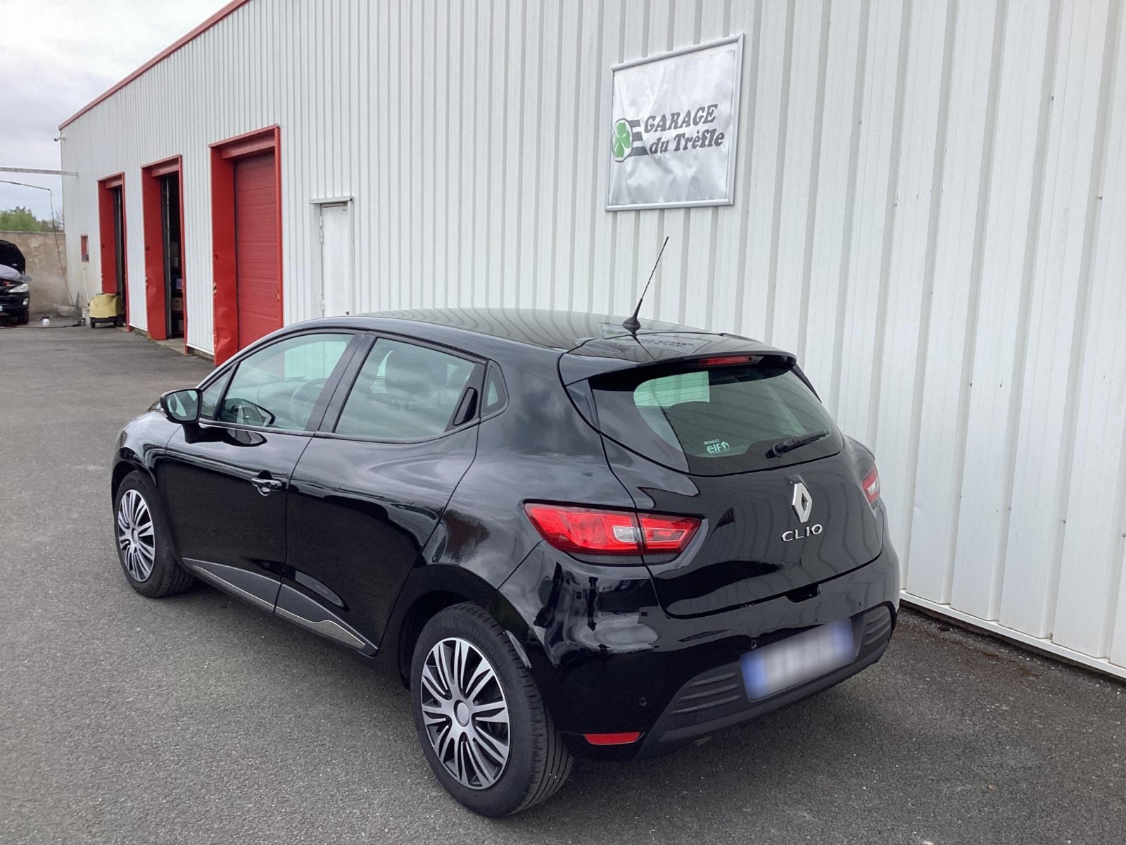 Véhicule d'occasion