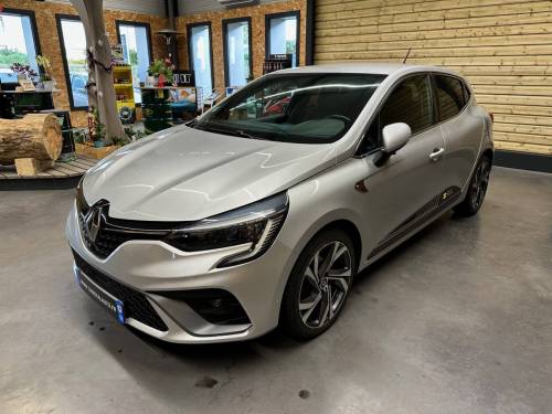 Renault clio (5)