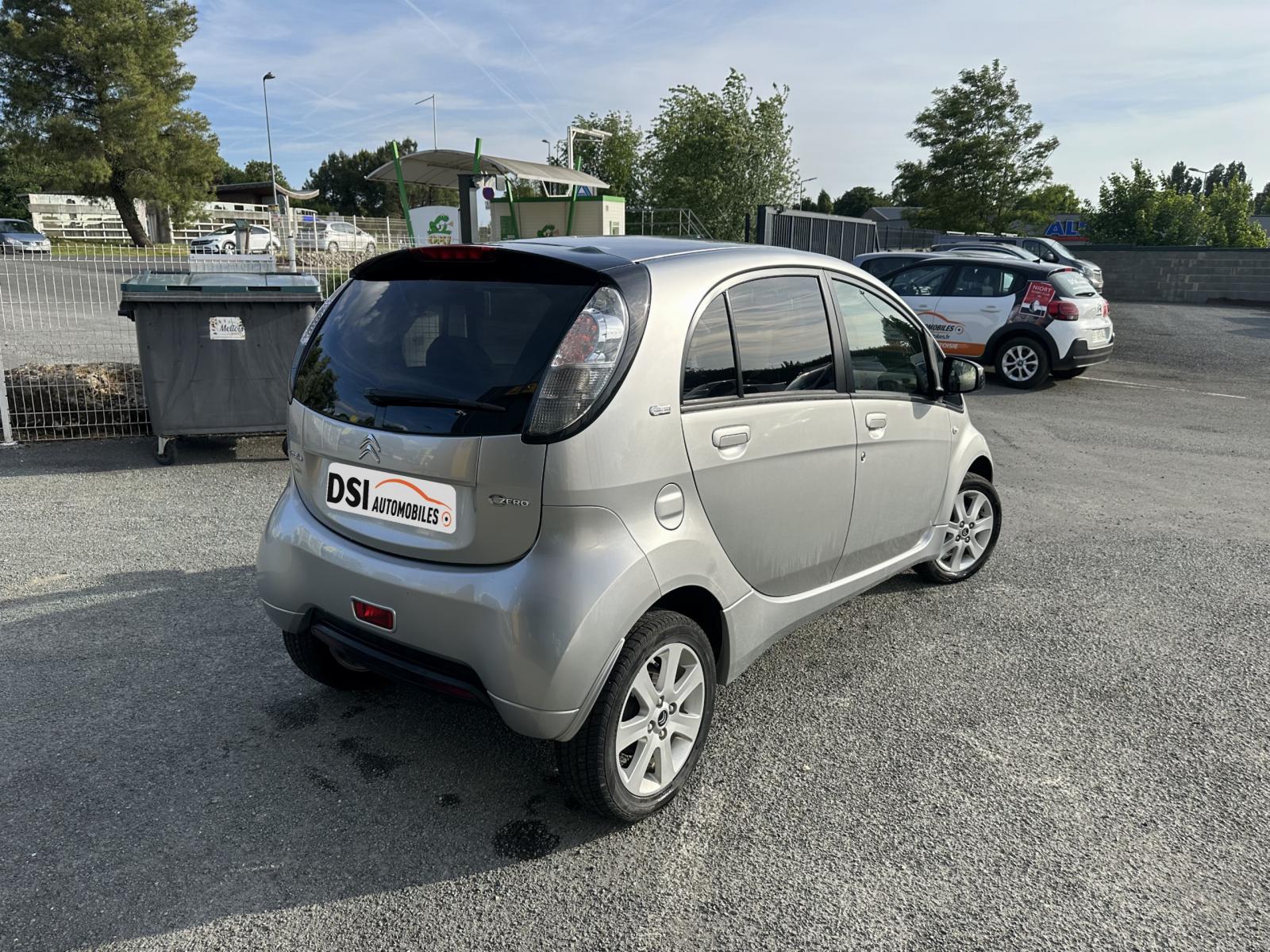 Véhicule d'occasion