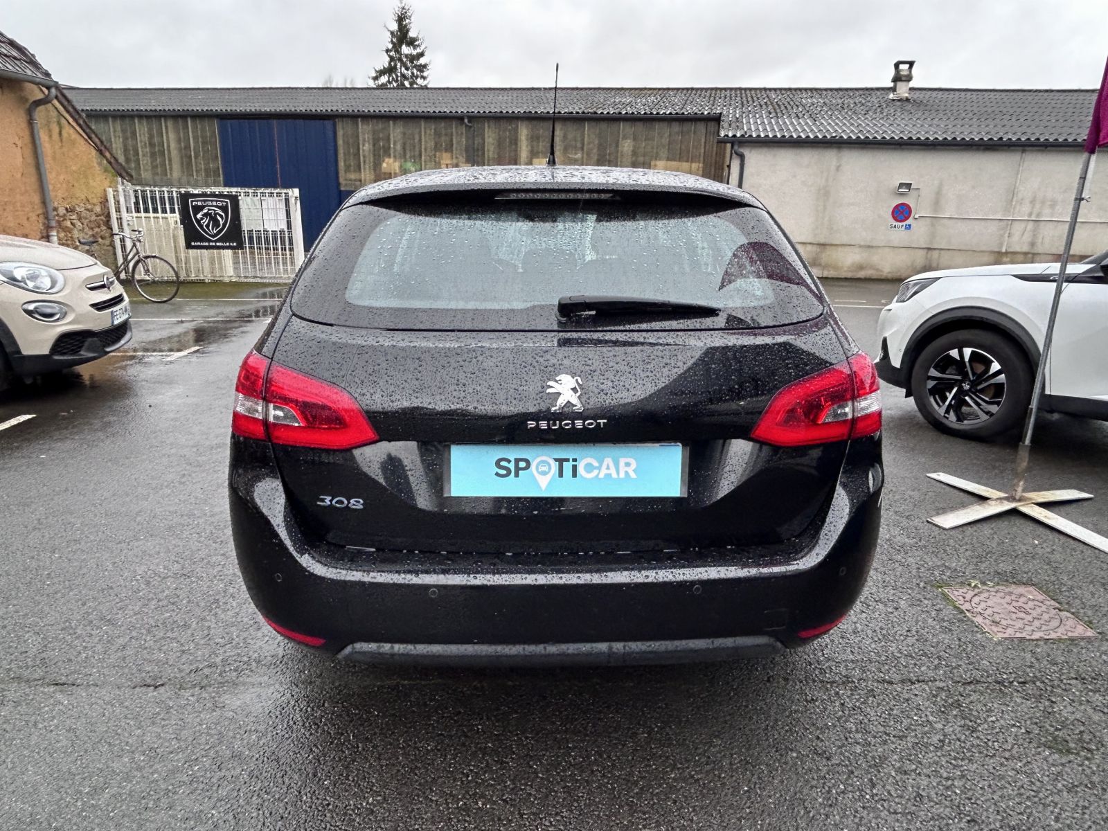 Véhicule d'occasion