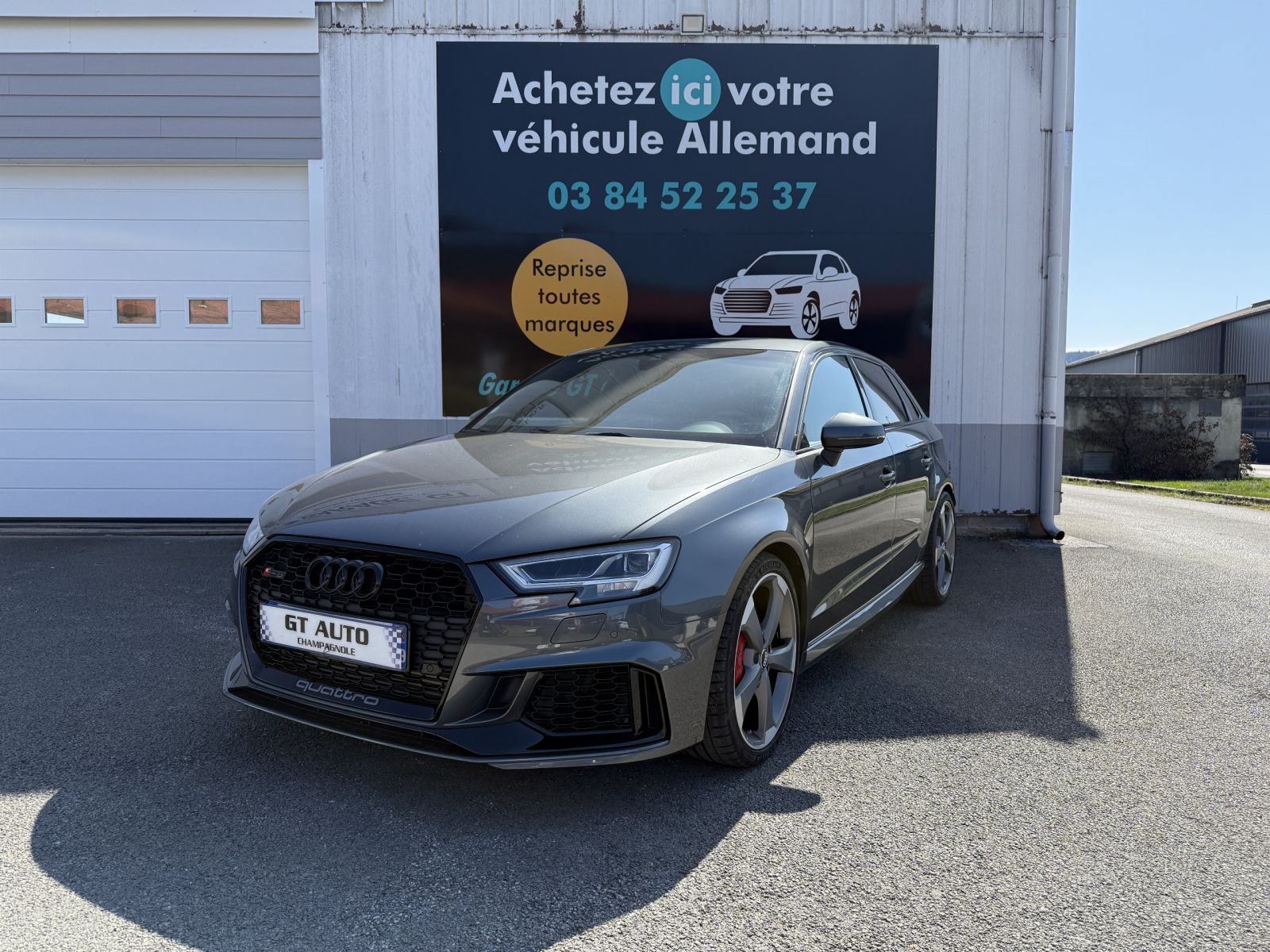 Véhicule d'occasion