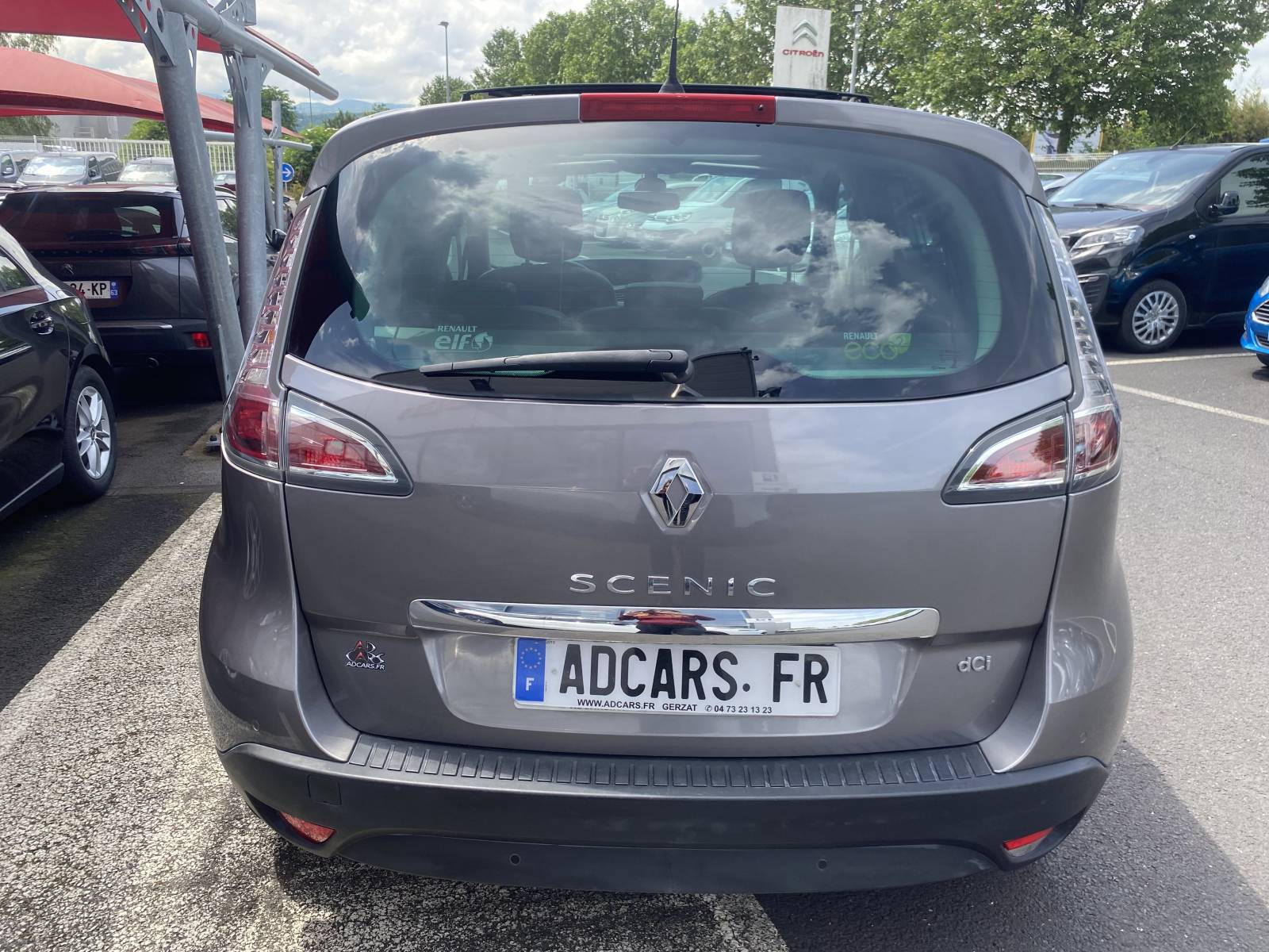 Véhicule d'occasion