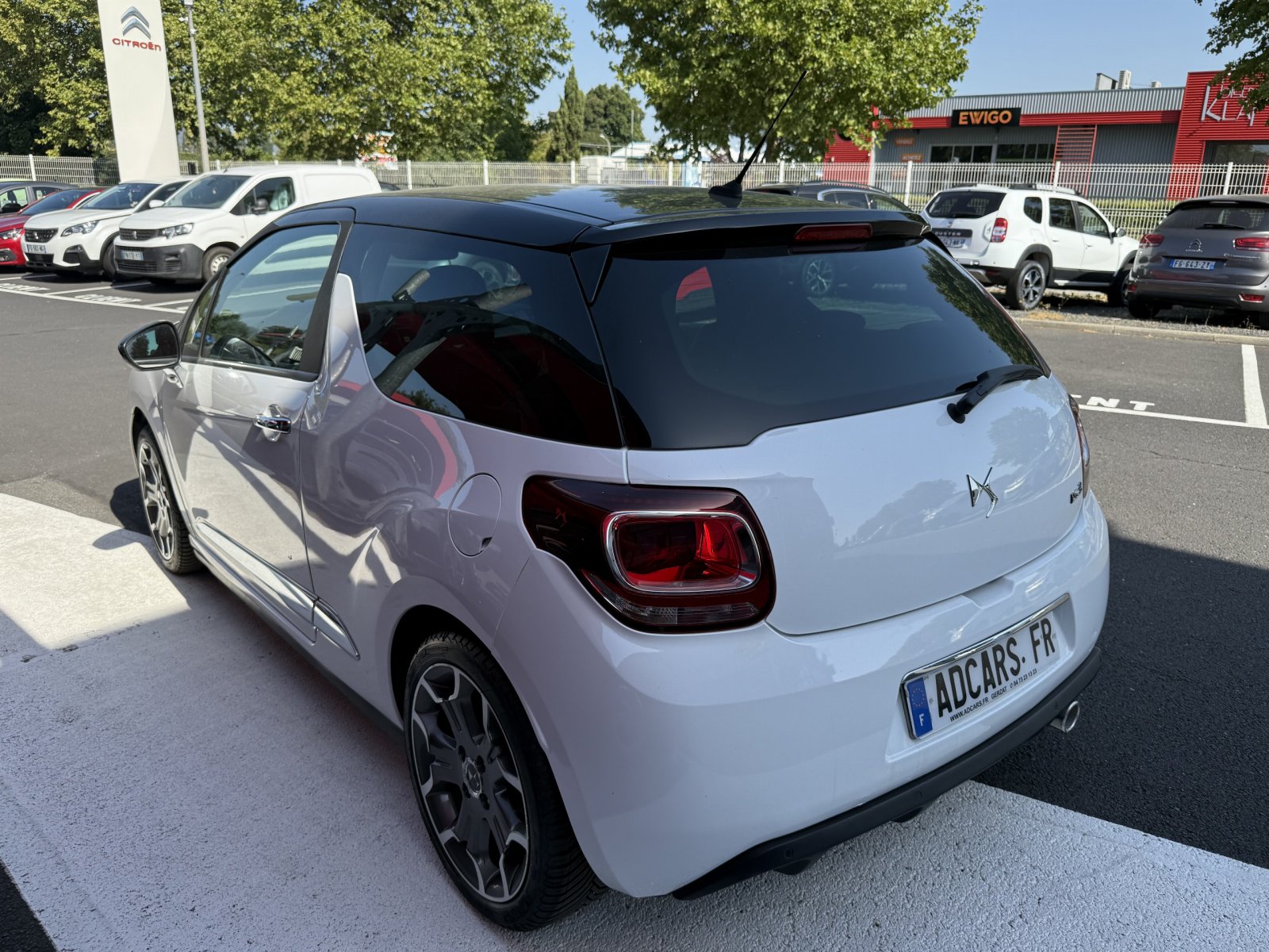 Véhicule d'occasion