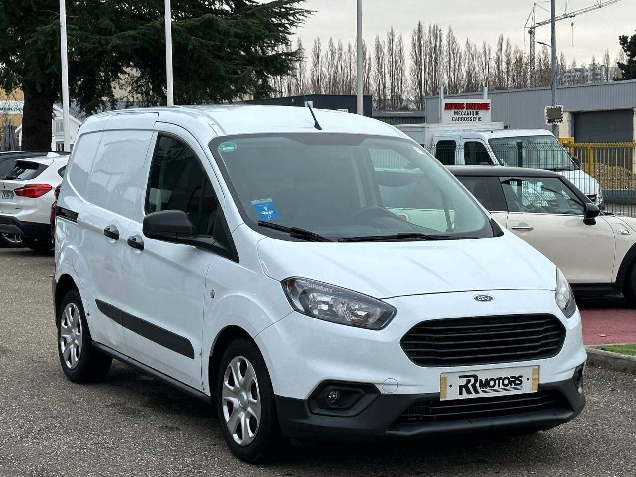 Véhicule d'occasion