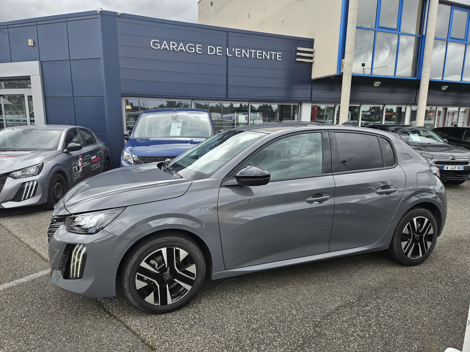 Véhicule d'occasion