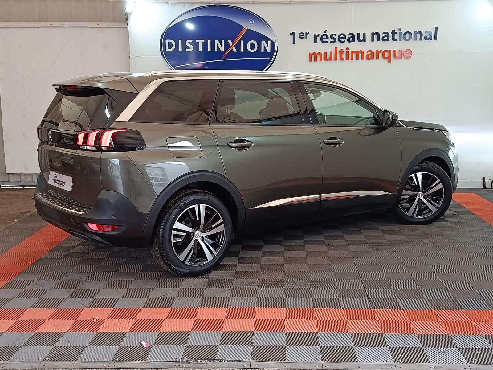 Véhicule d'occasion