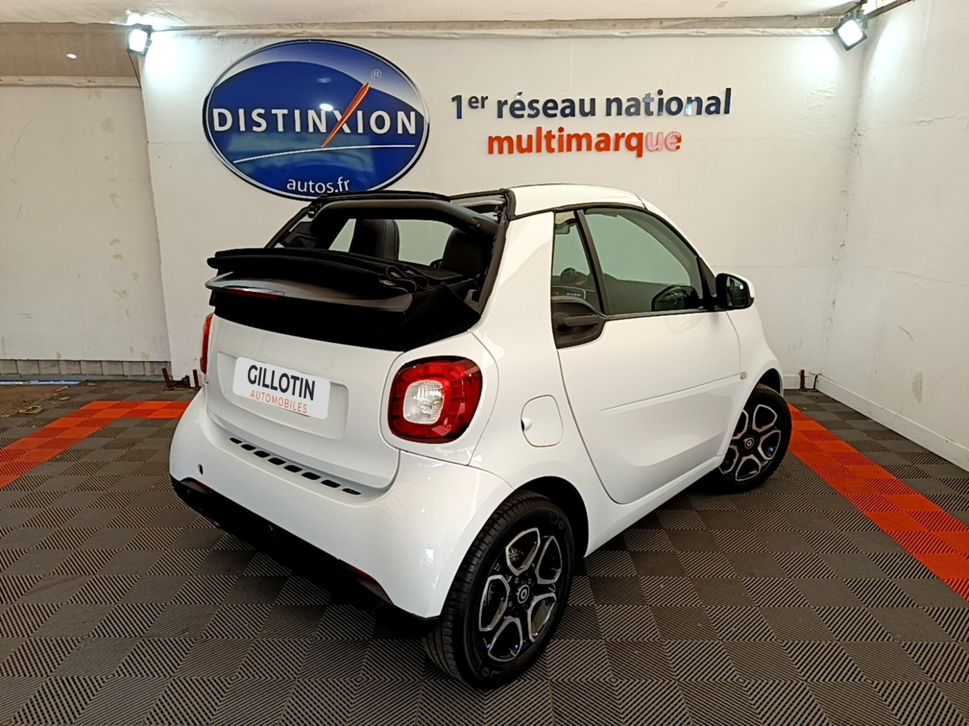 Véhicule d'occasion