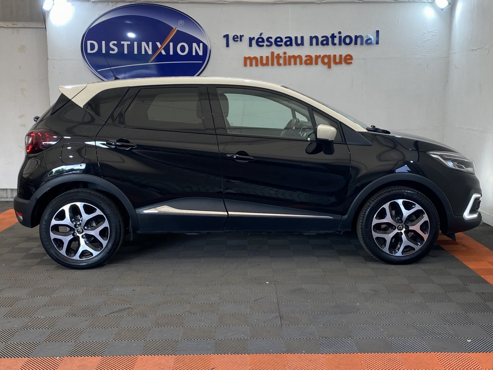 Véhicule d'occasion
