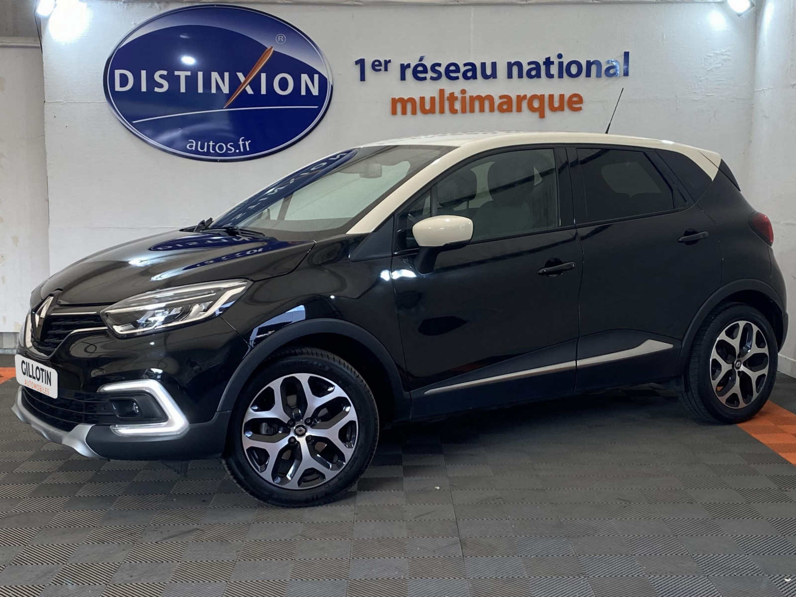 Véhicule d'occasion