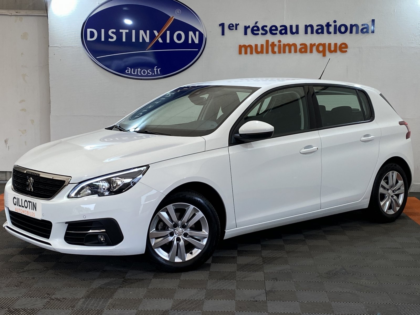 Véhicule d'occasion