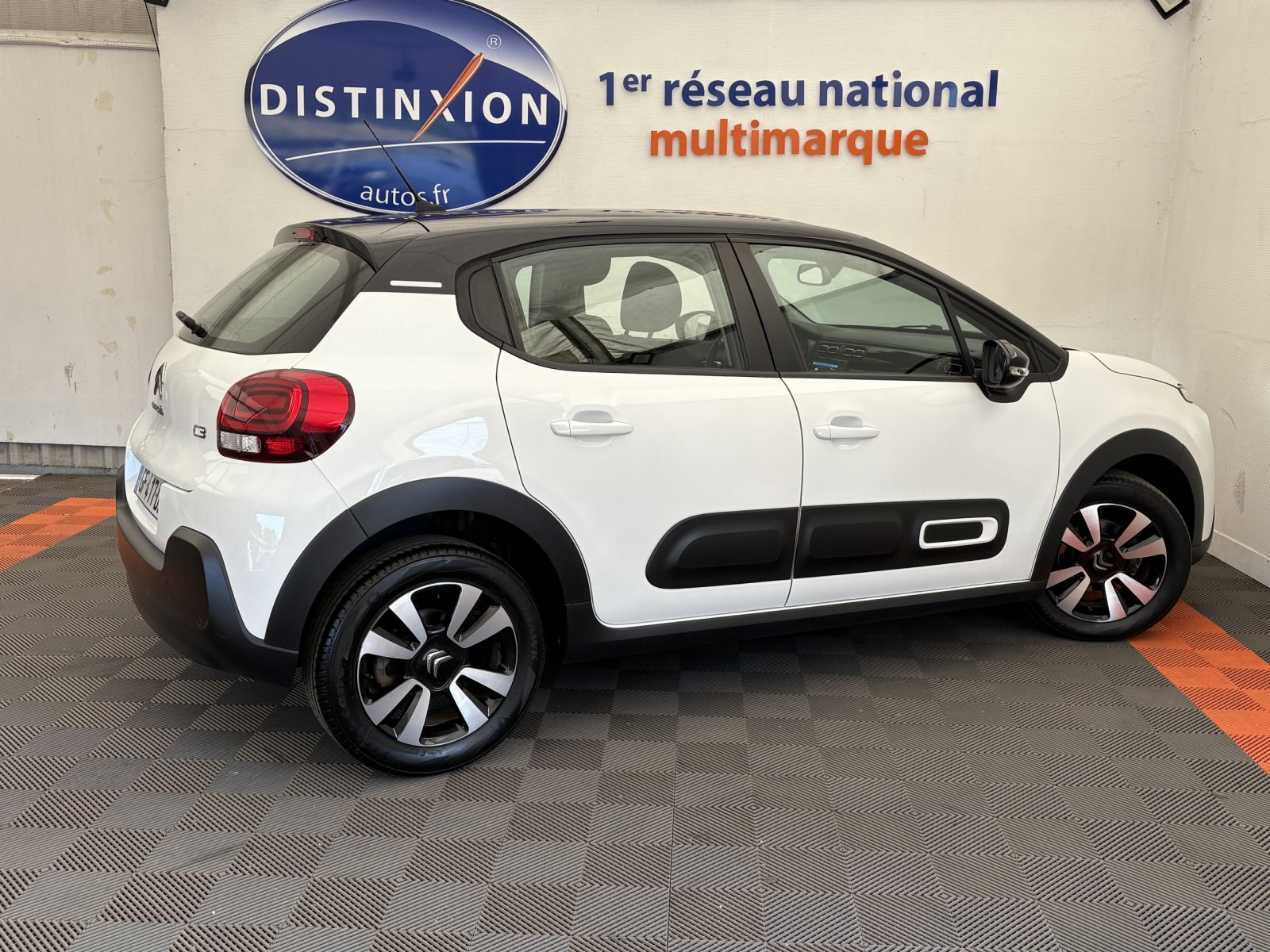 Véhicule d'occasion