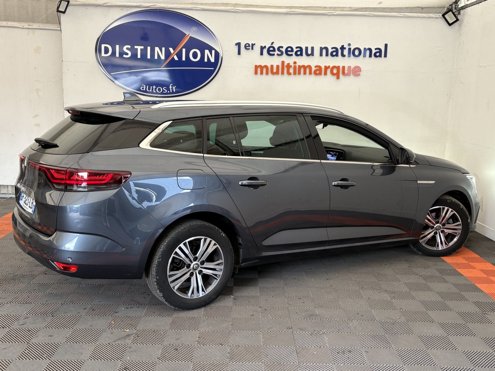 Véhicule d'occasion