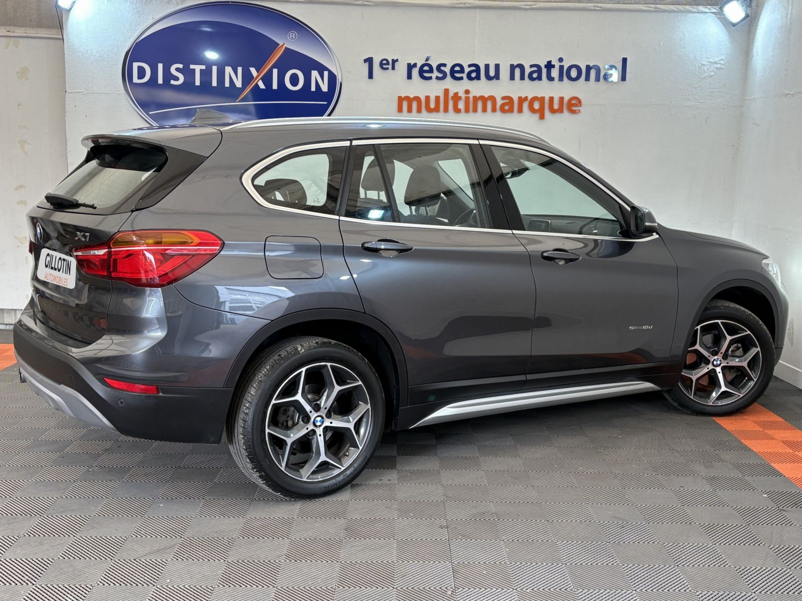 Véhicule d'occasion