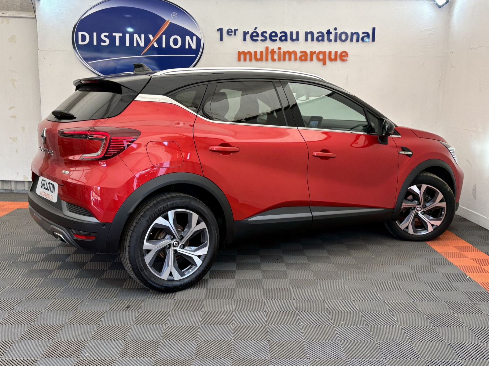 Véhicule d'occasion