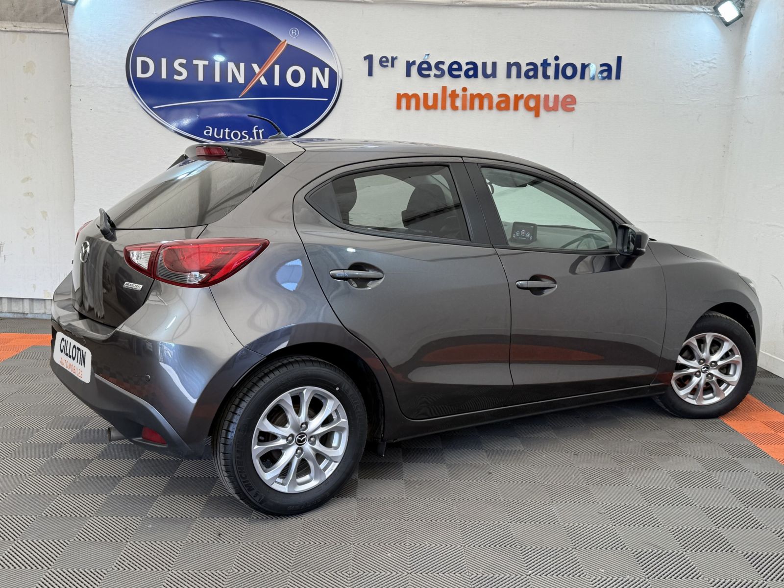 Véhicule d'occasion
