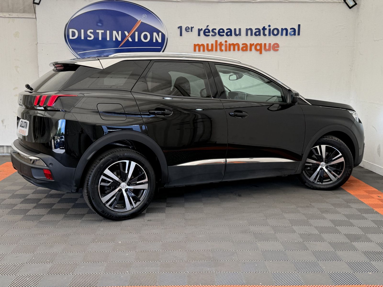 Véhicule d'occasion