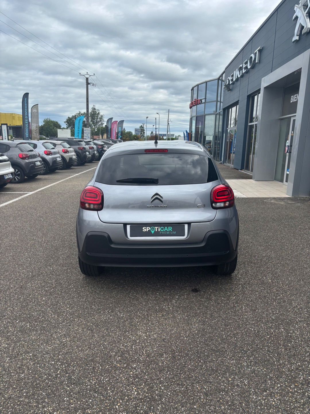 Véhicule d'occasion