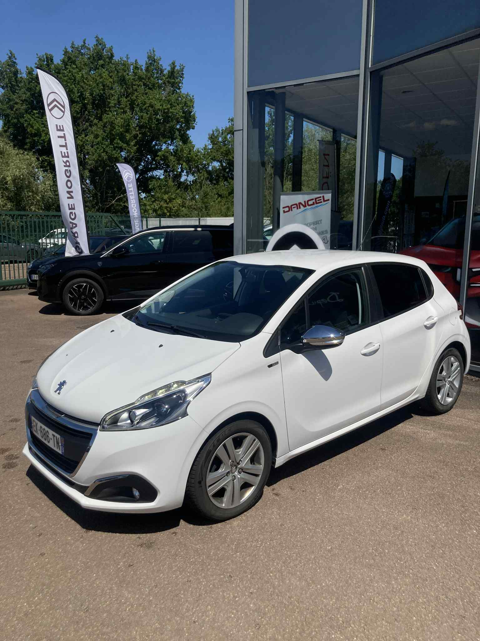 Véhicule d'occasion