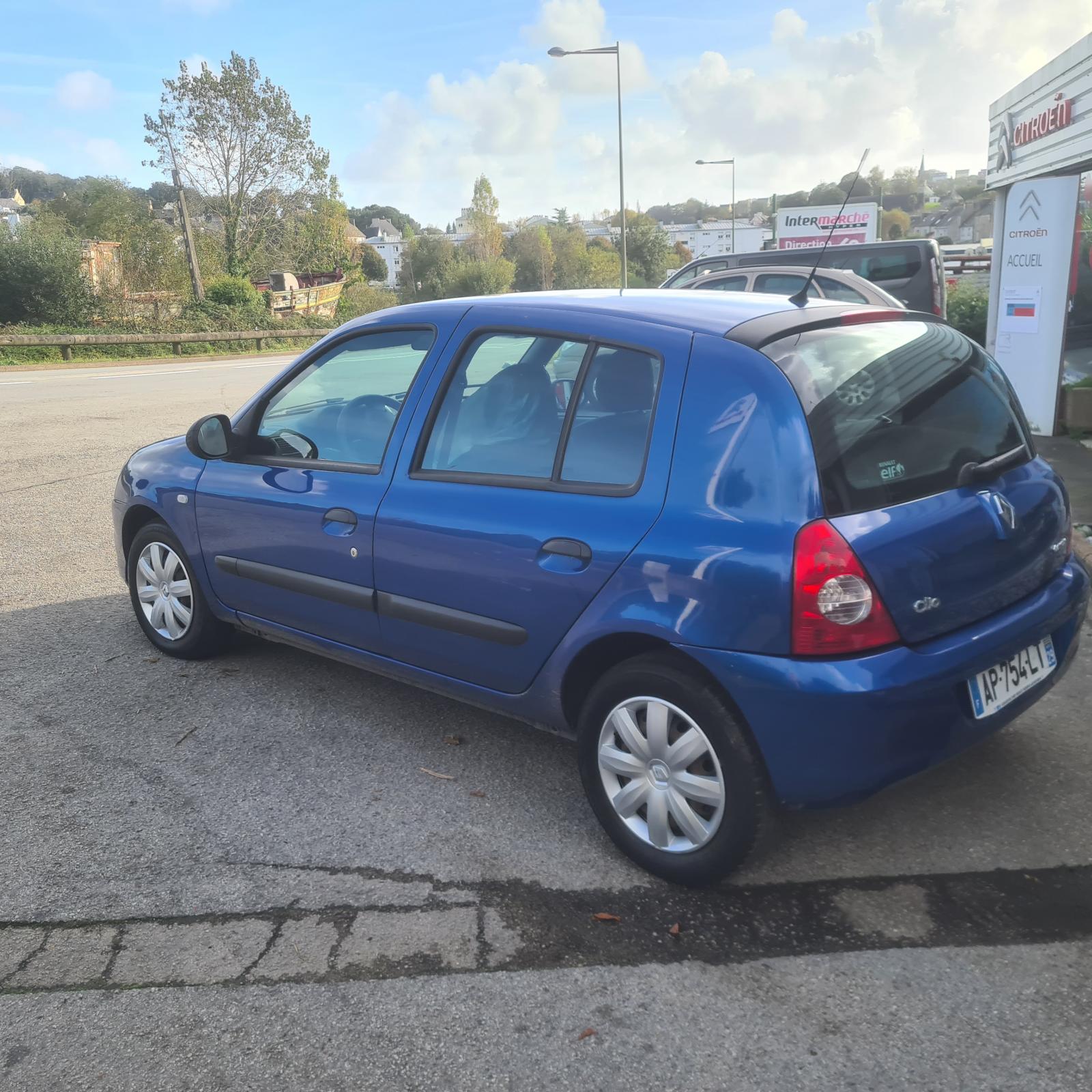 Véhicule d'occasion